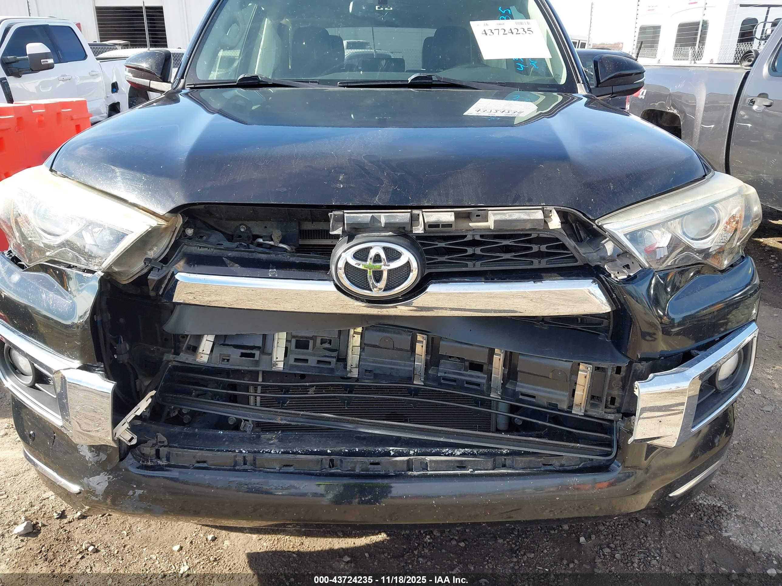 TOYOTA 4RUNNER image 6
