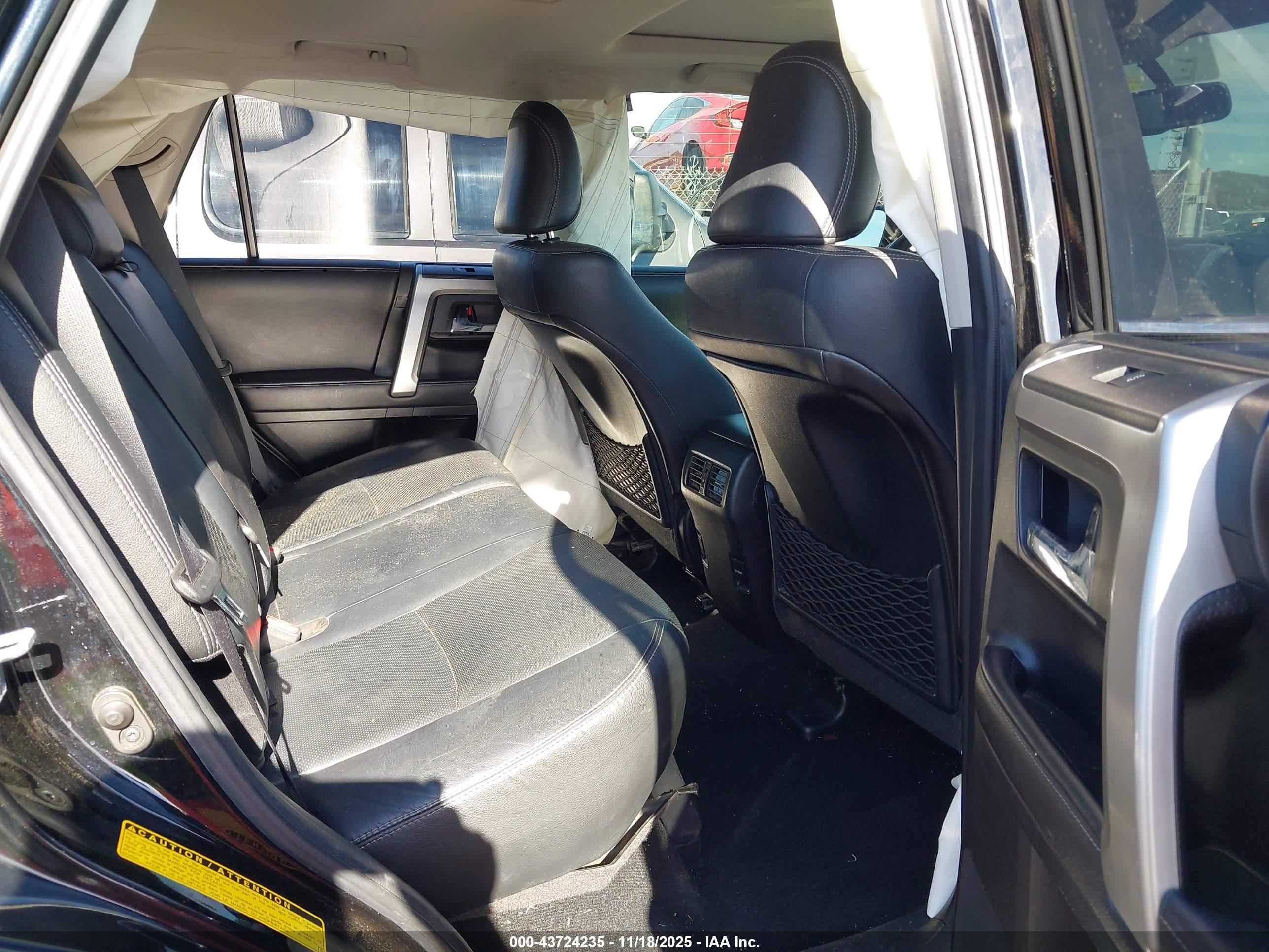 TOYOTA 4RUNNER image 8