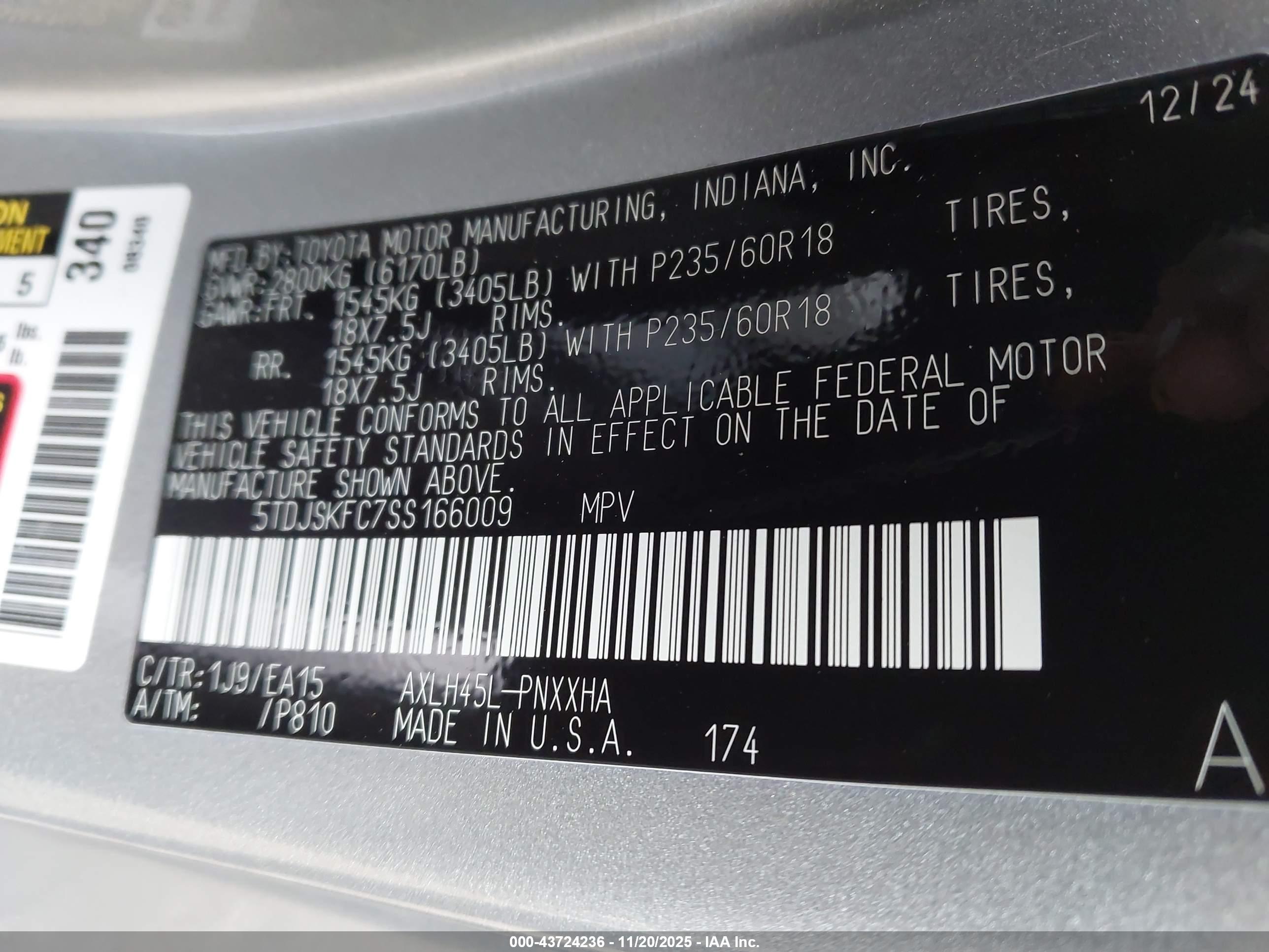 TOYOTA SIENNA image 9