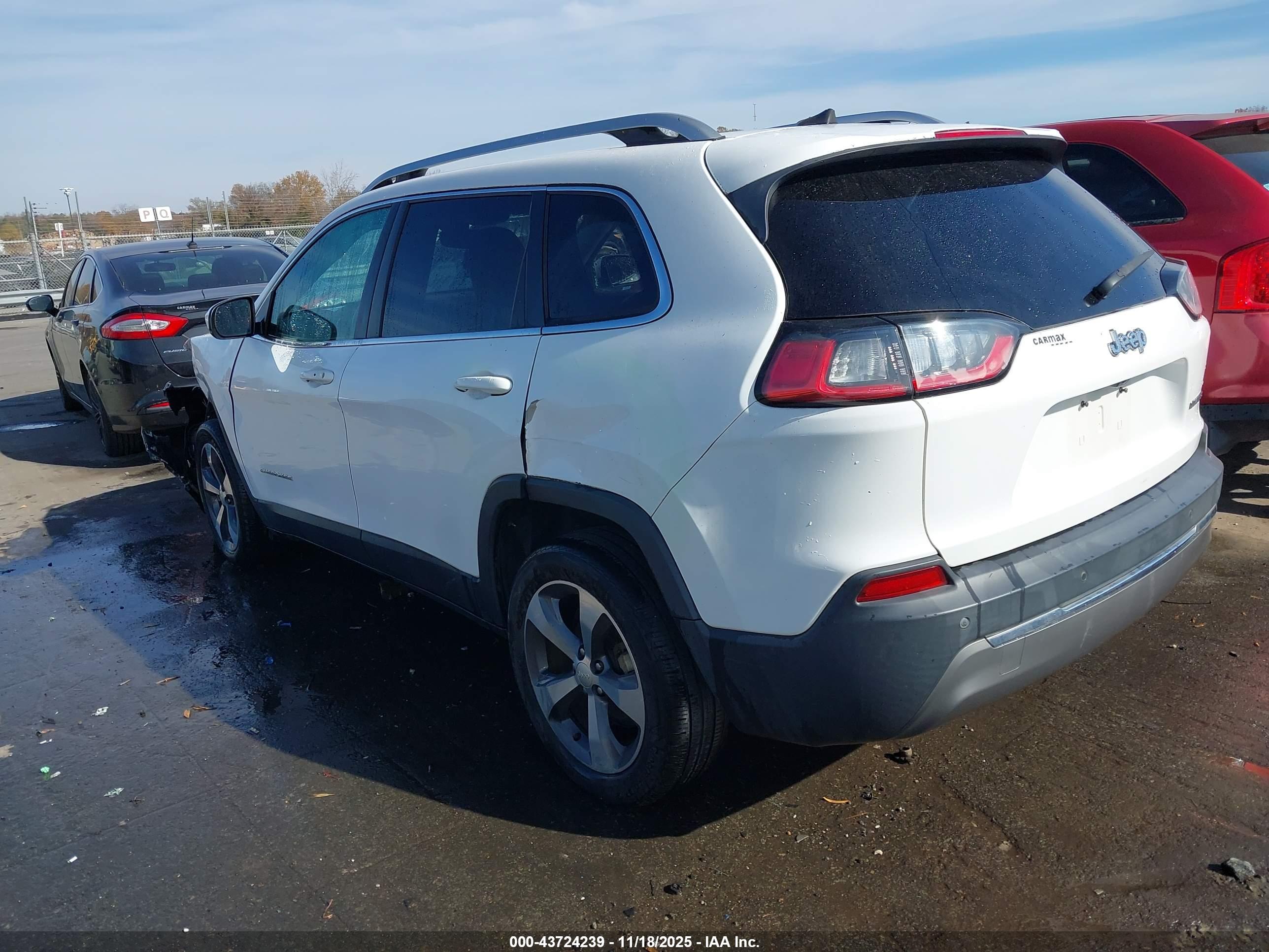 JEEP CHEROKEE image 3