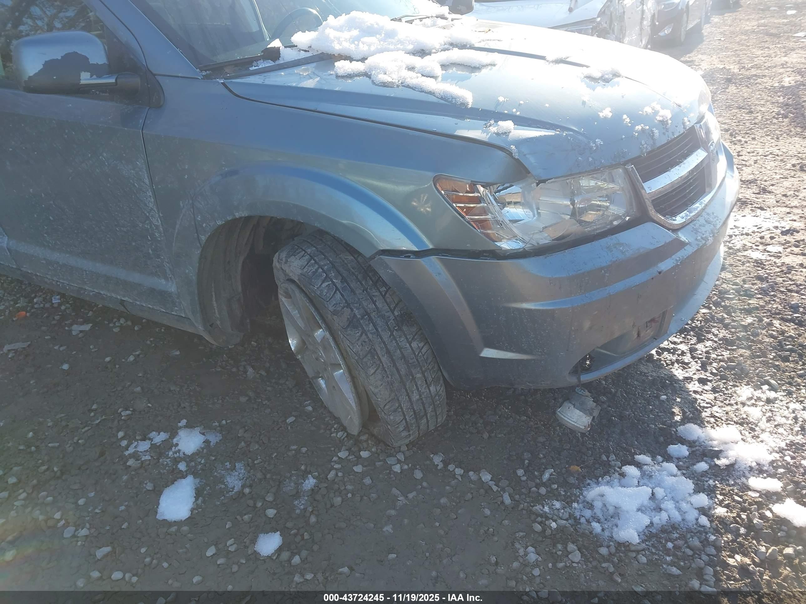 DODGE JOURNEY image 6