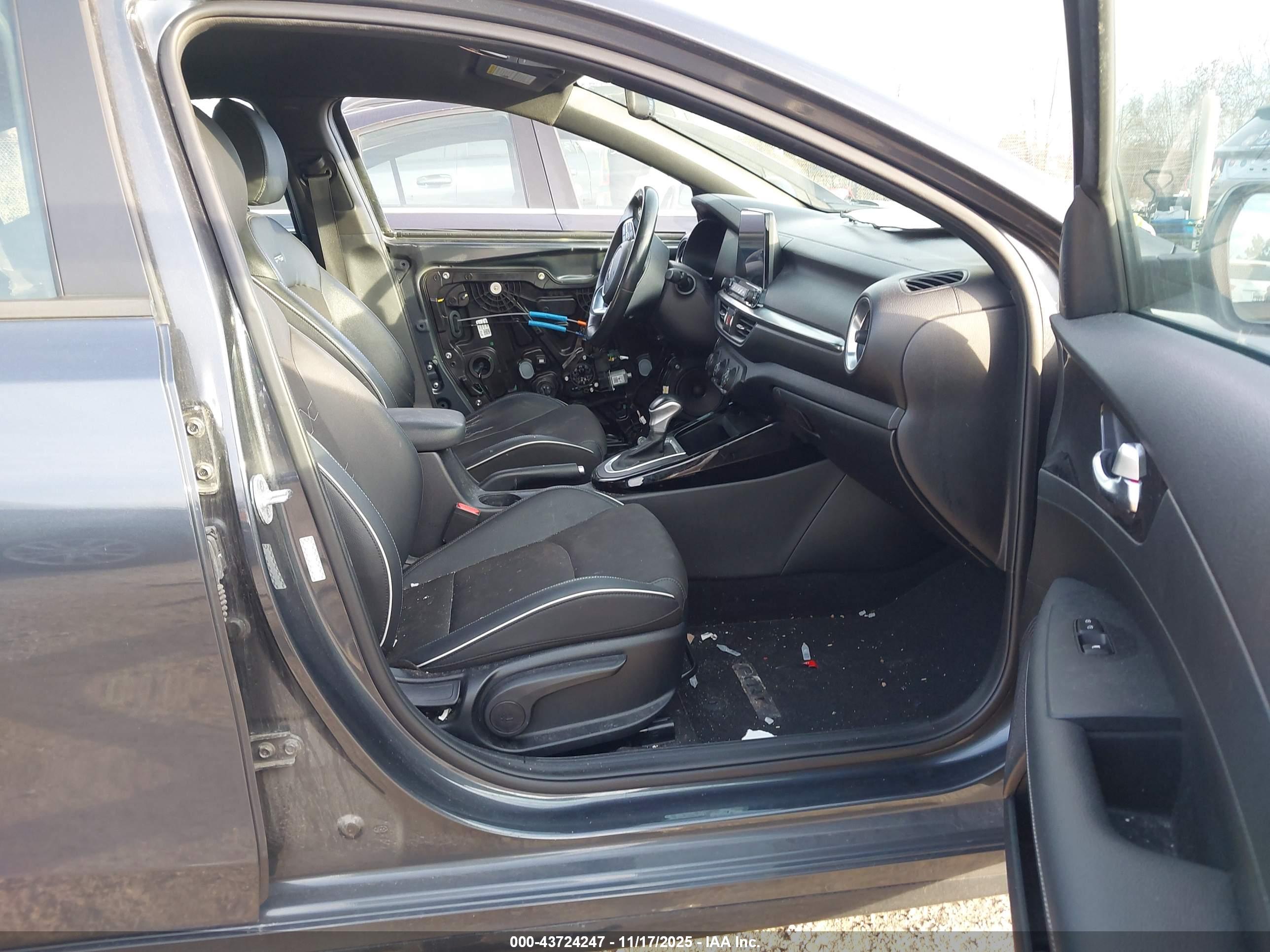 KIA FORTE image 5