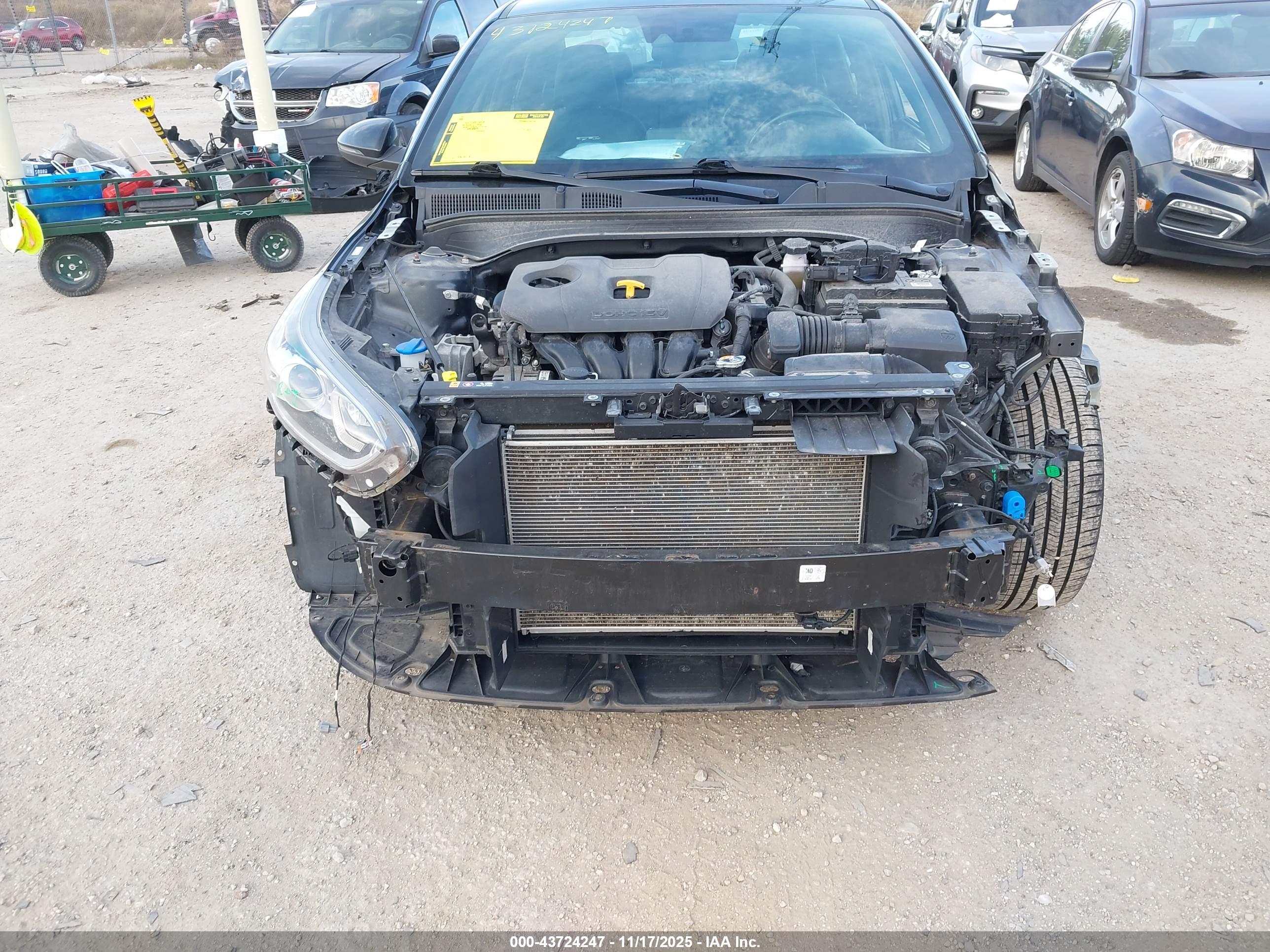 KIA FORTE image 6