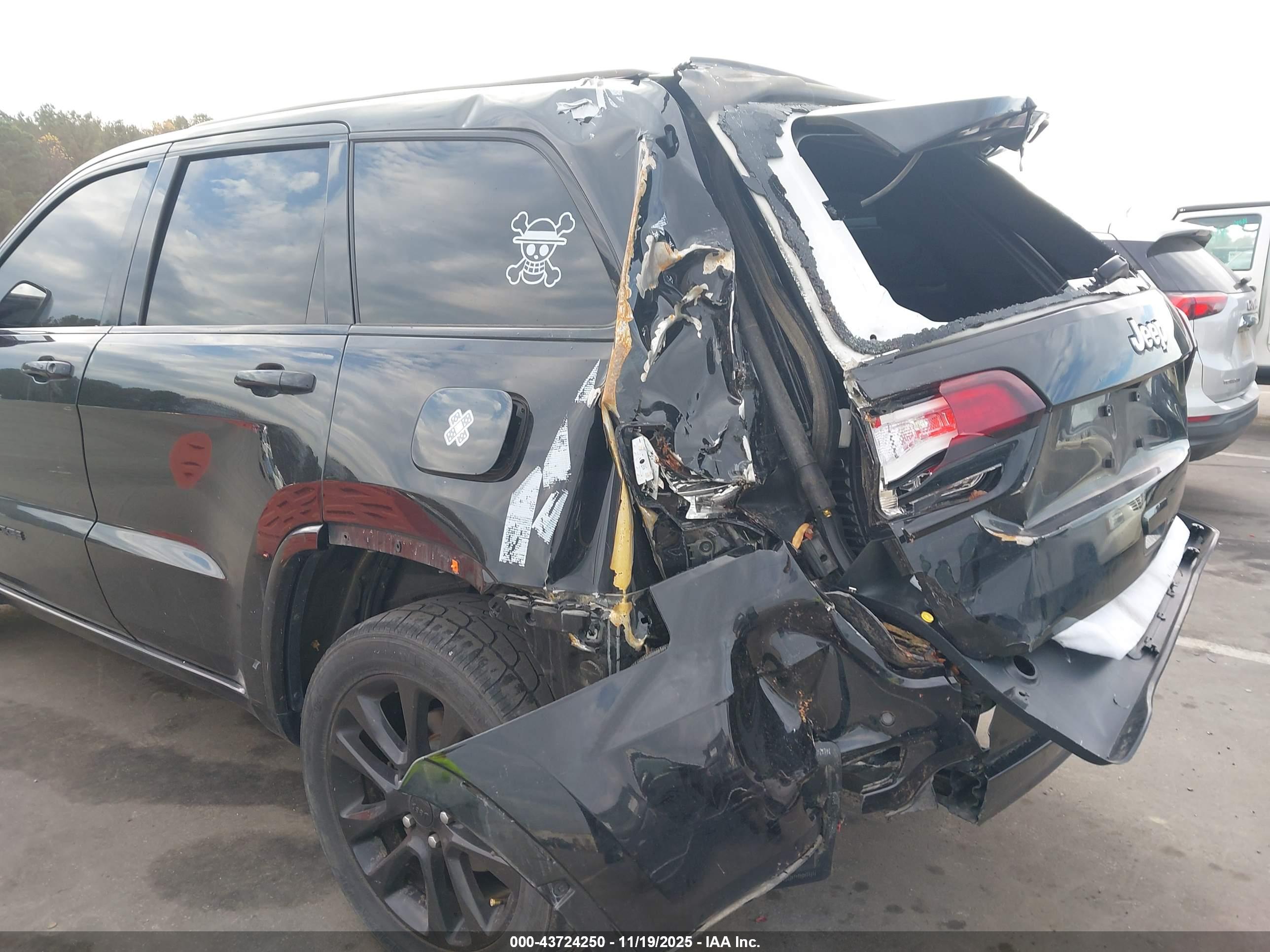 JEEP GRAND image 6