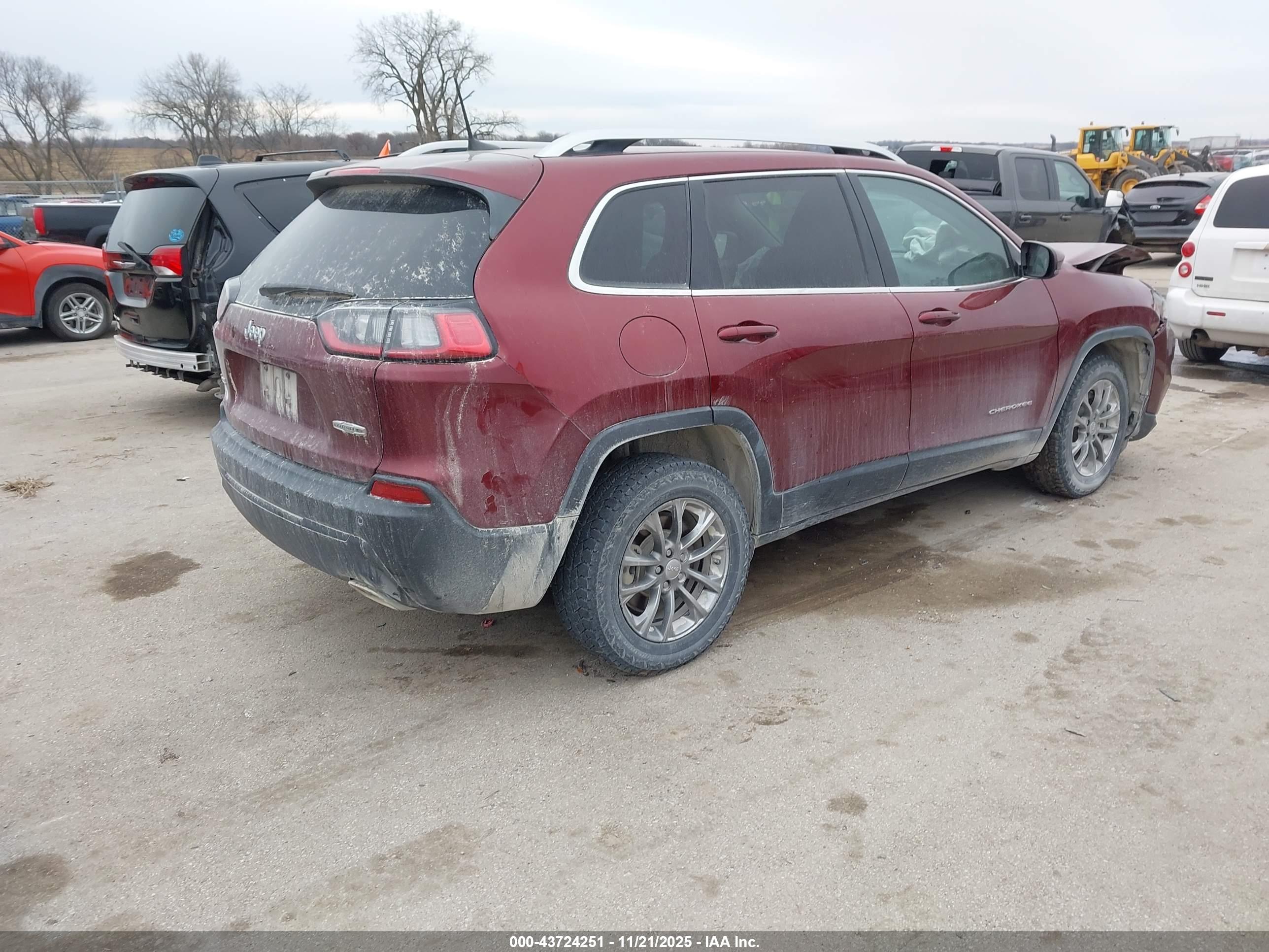 JEEP CHEROKEE image 4