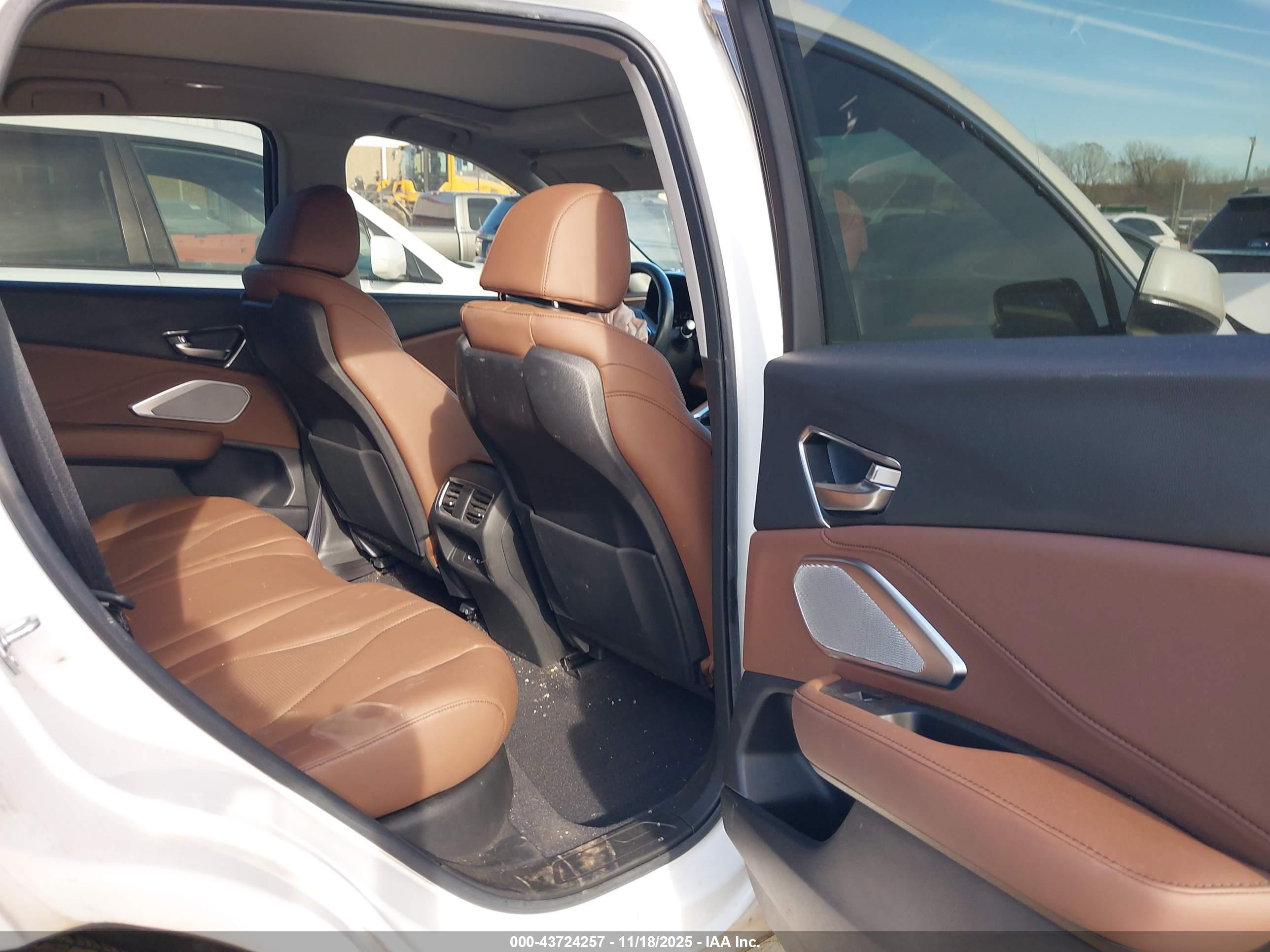 ACURA RDX image 8