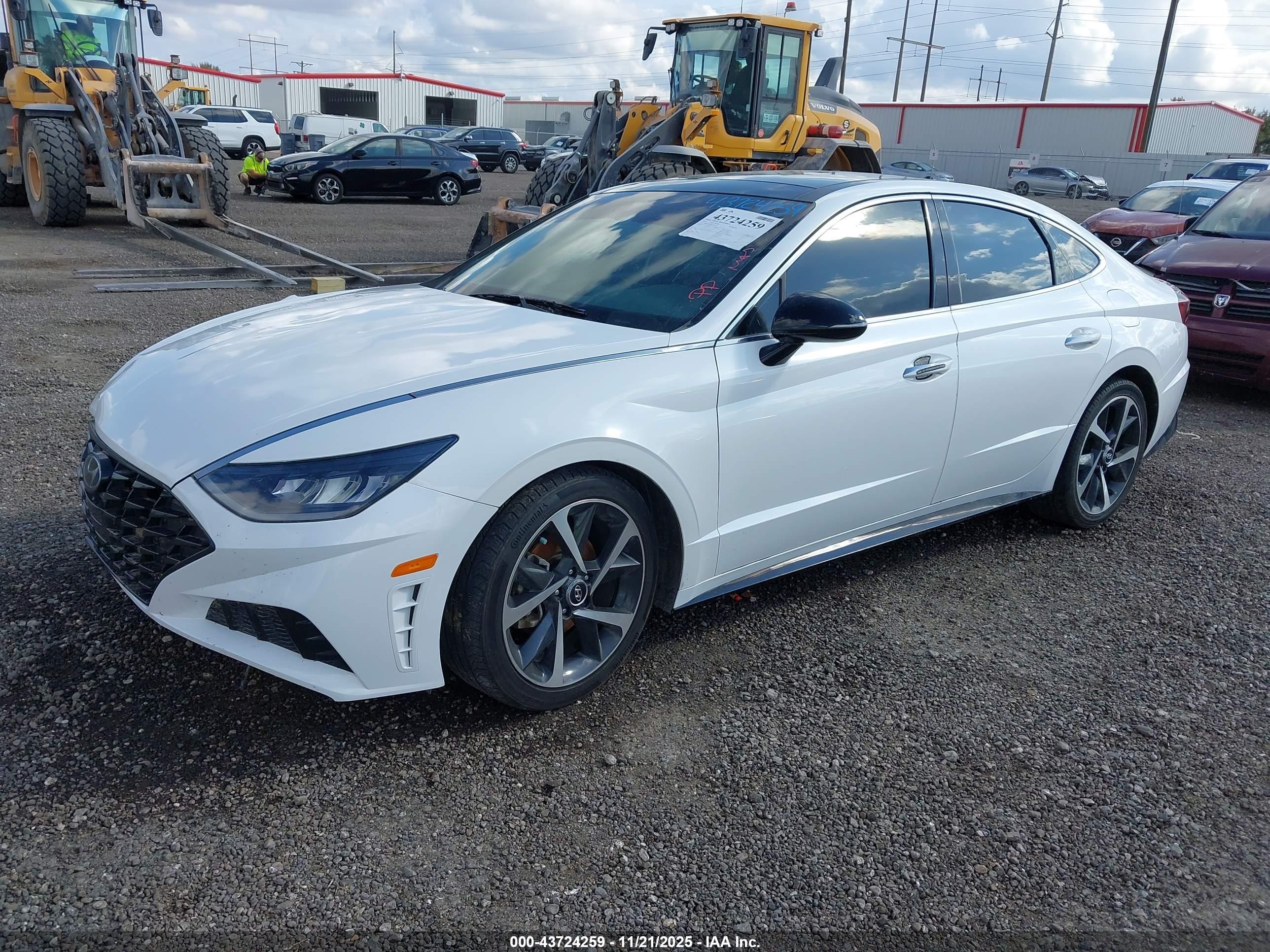 HYUNDAI SONATA image 2