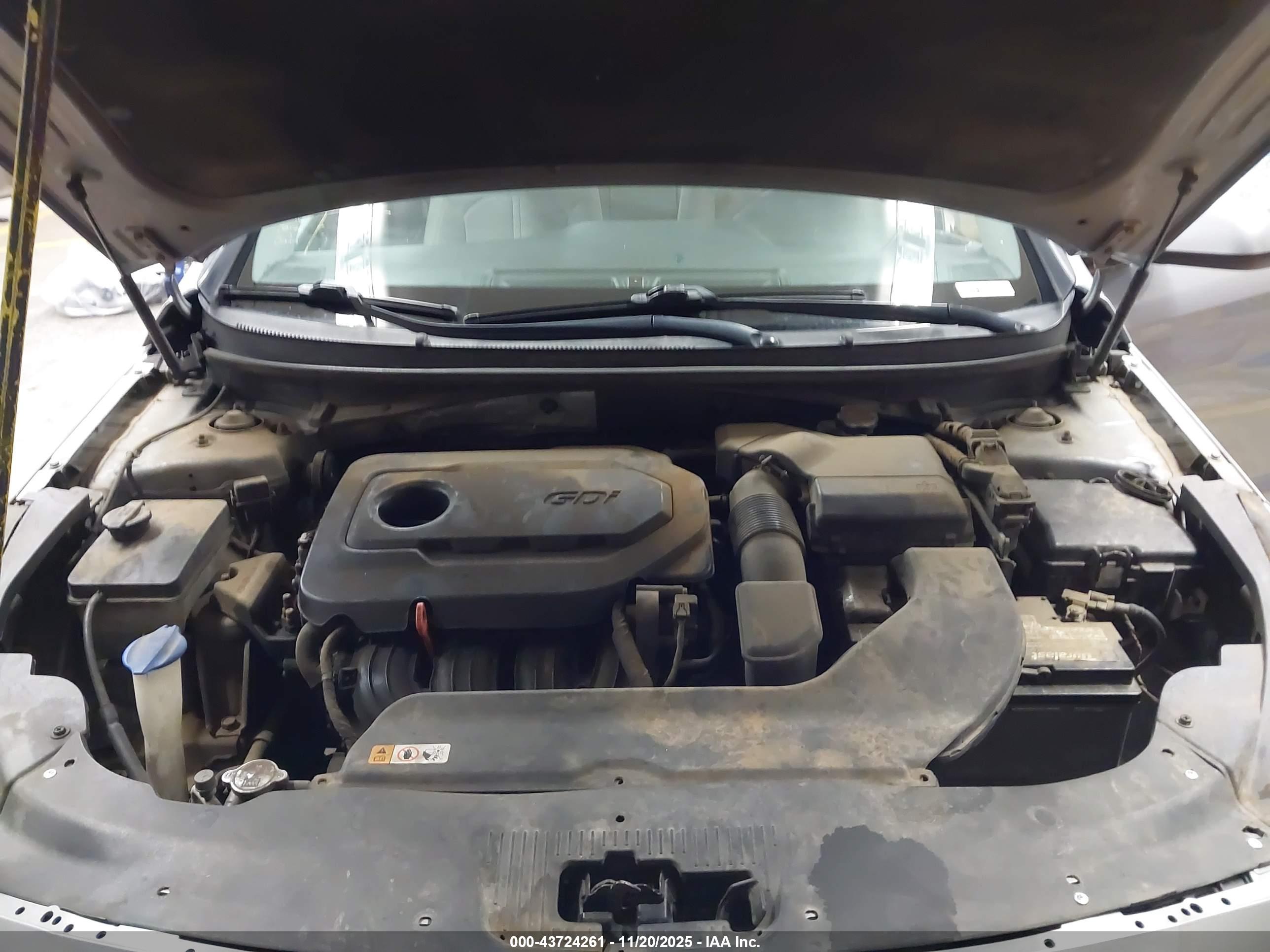 HYUNDAI SONATA image 10