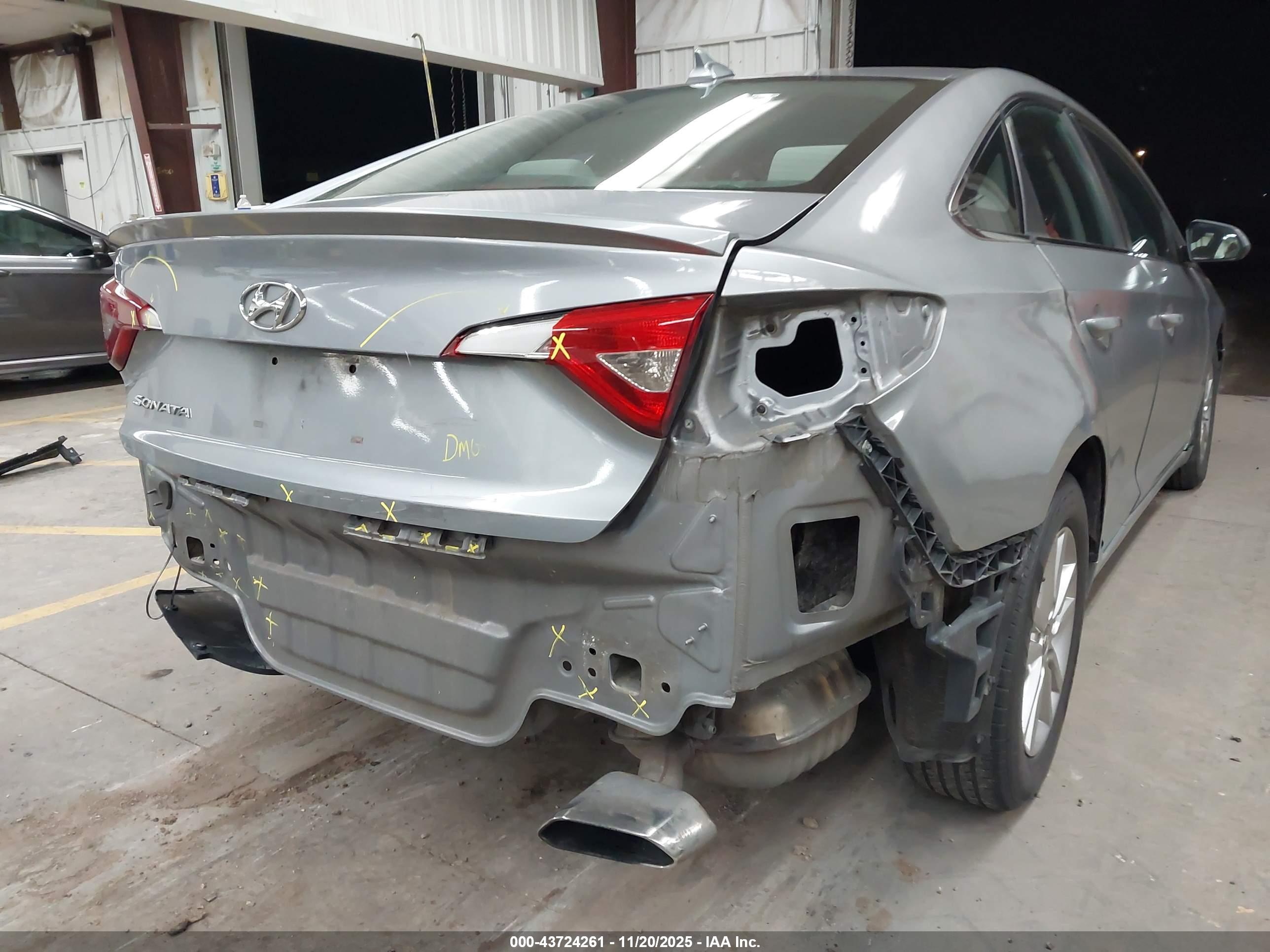 HYUNDAI SONATA image 6