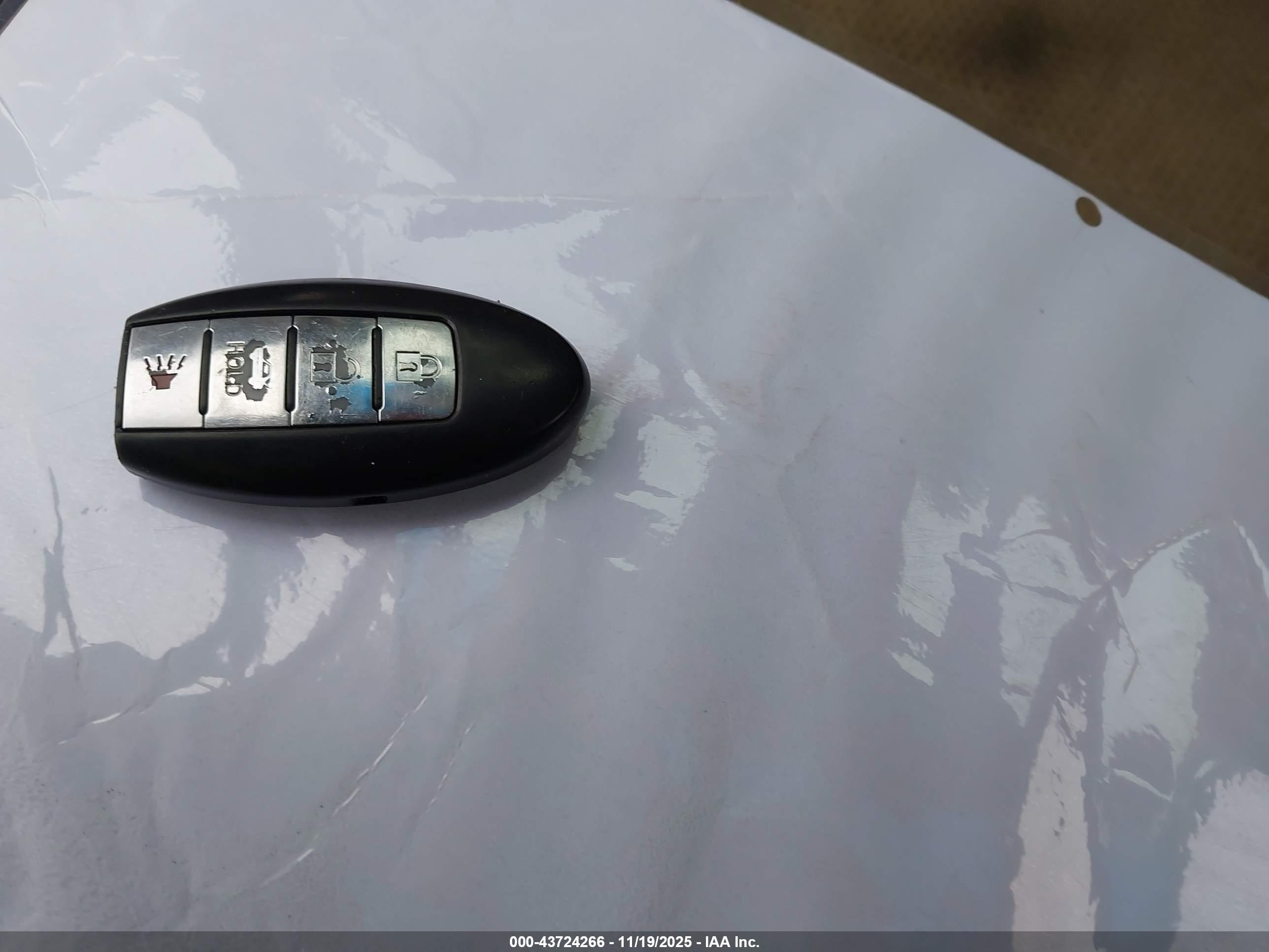 NISSAN ALTIMA image 11