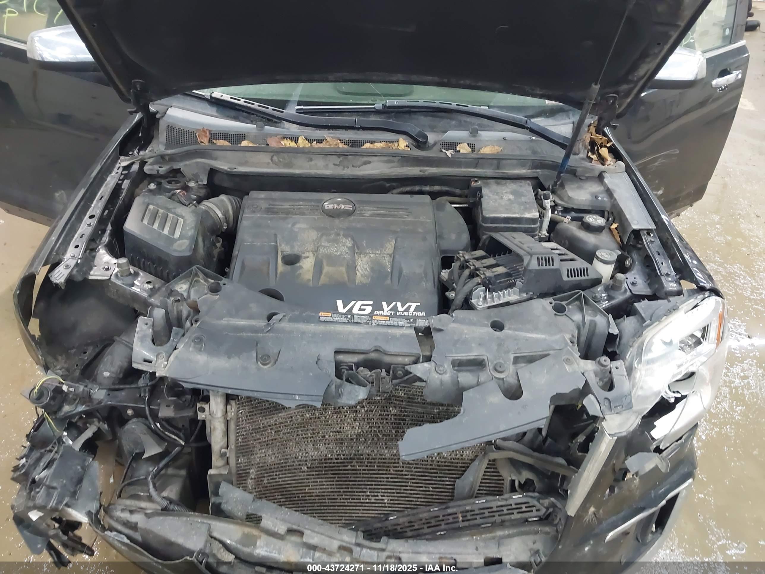 GMC TERRAIN image 10
