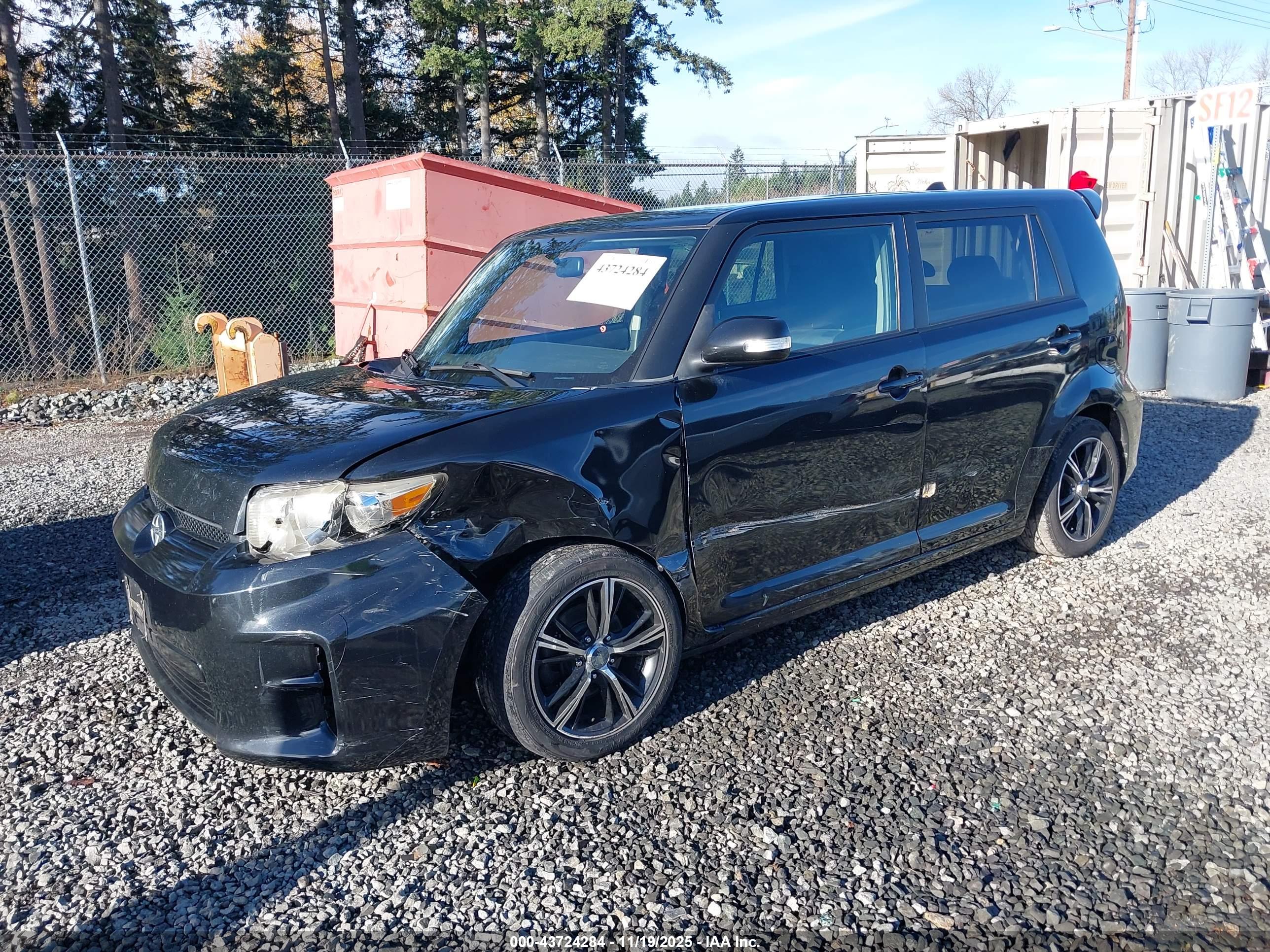SCION XB image 2