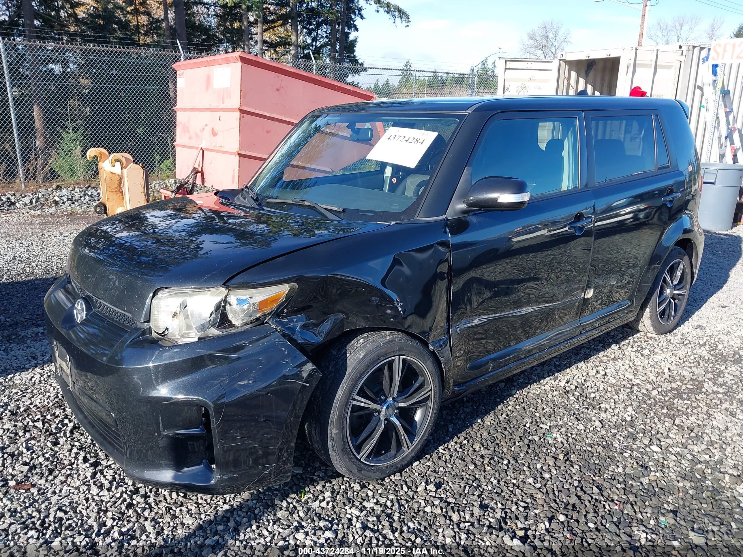 SCION XB image 6