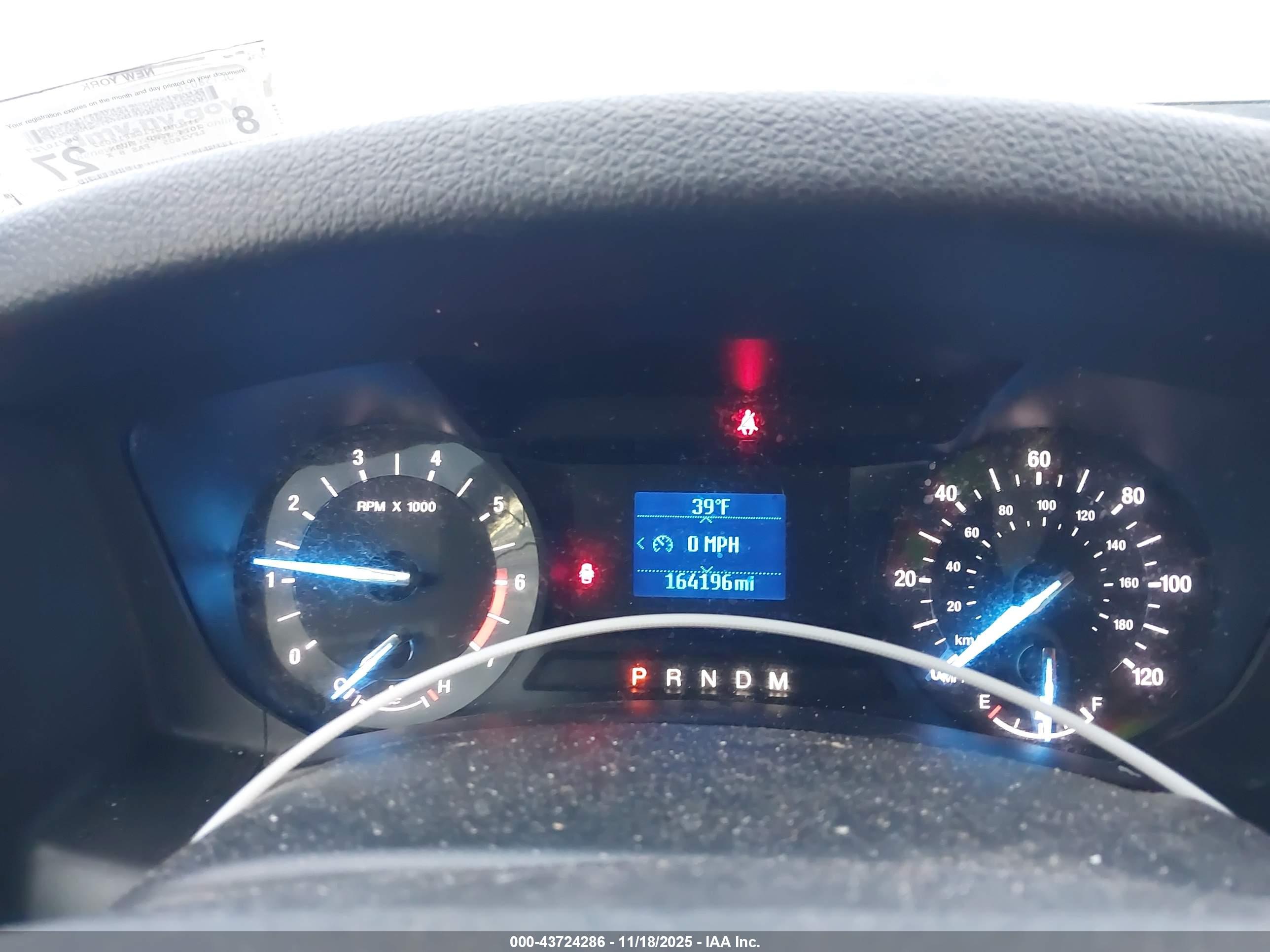 FORD EXPEDITION image 7