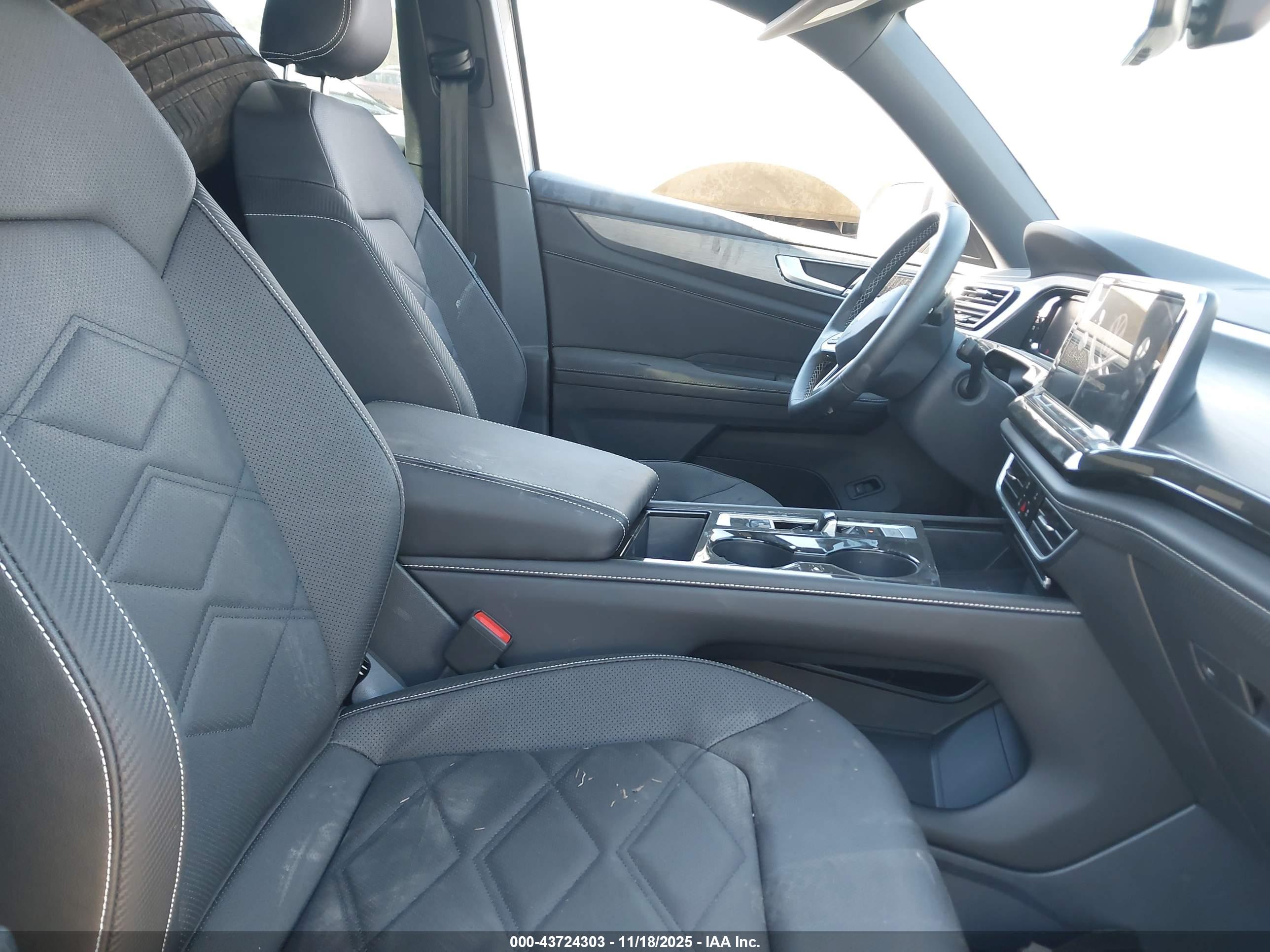 VOLKSWAGEN ATLAS image 5