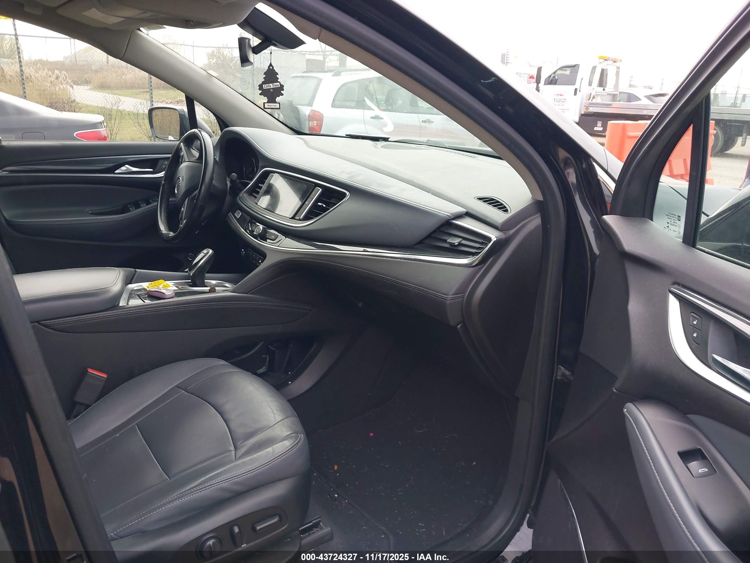 BUICK ENCLAVE image 5