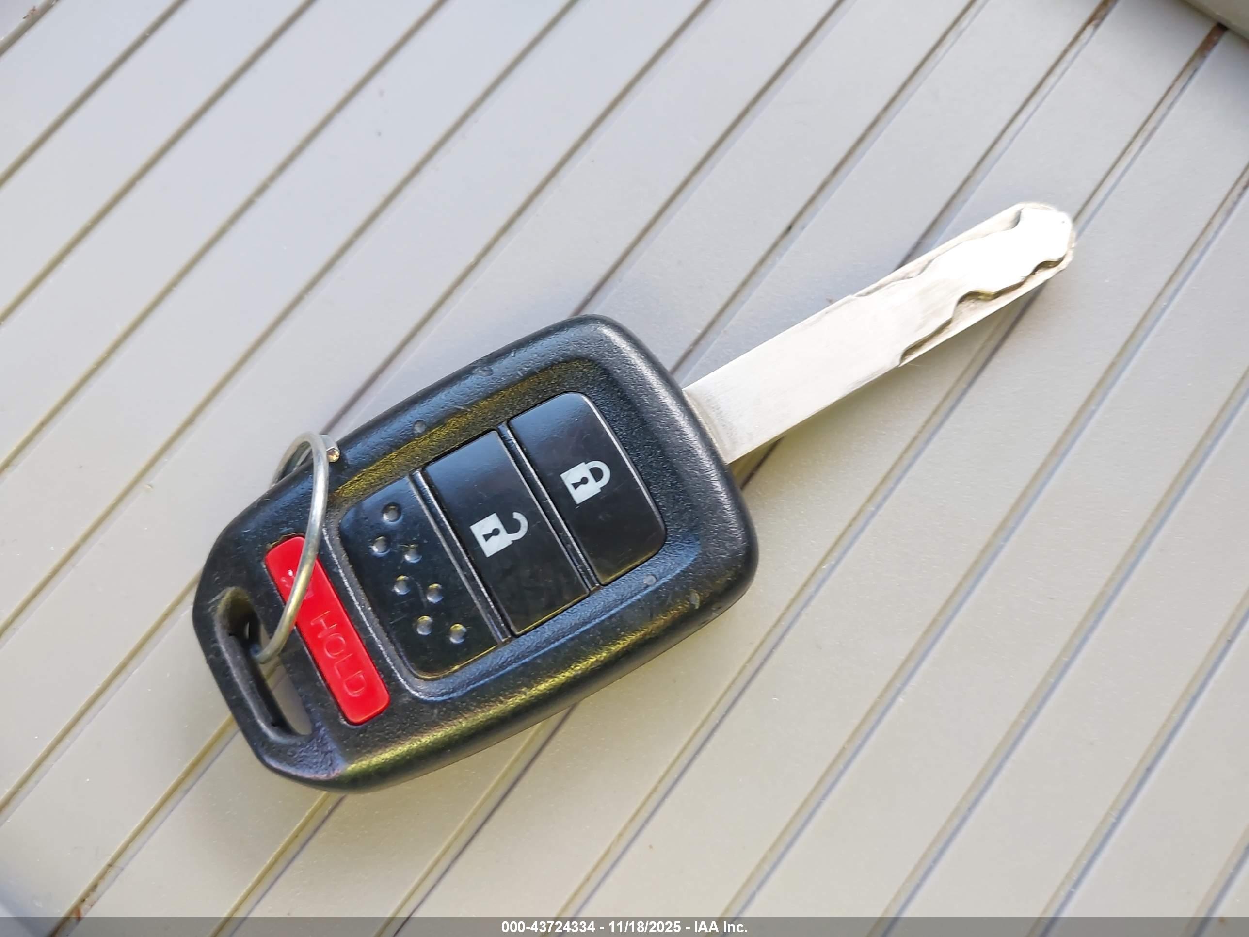 HONDA CR-V image 11