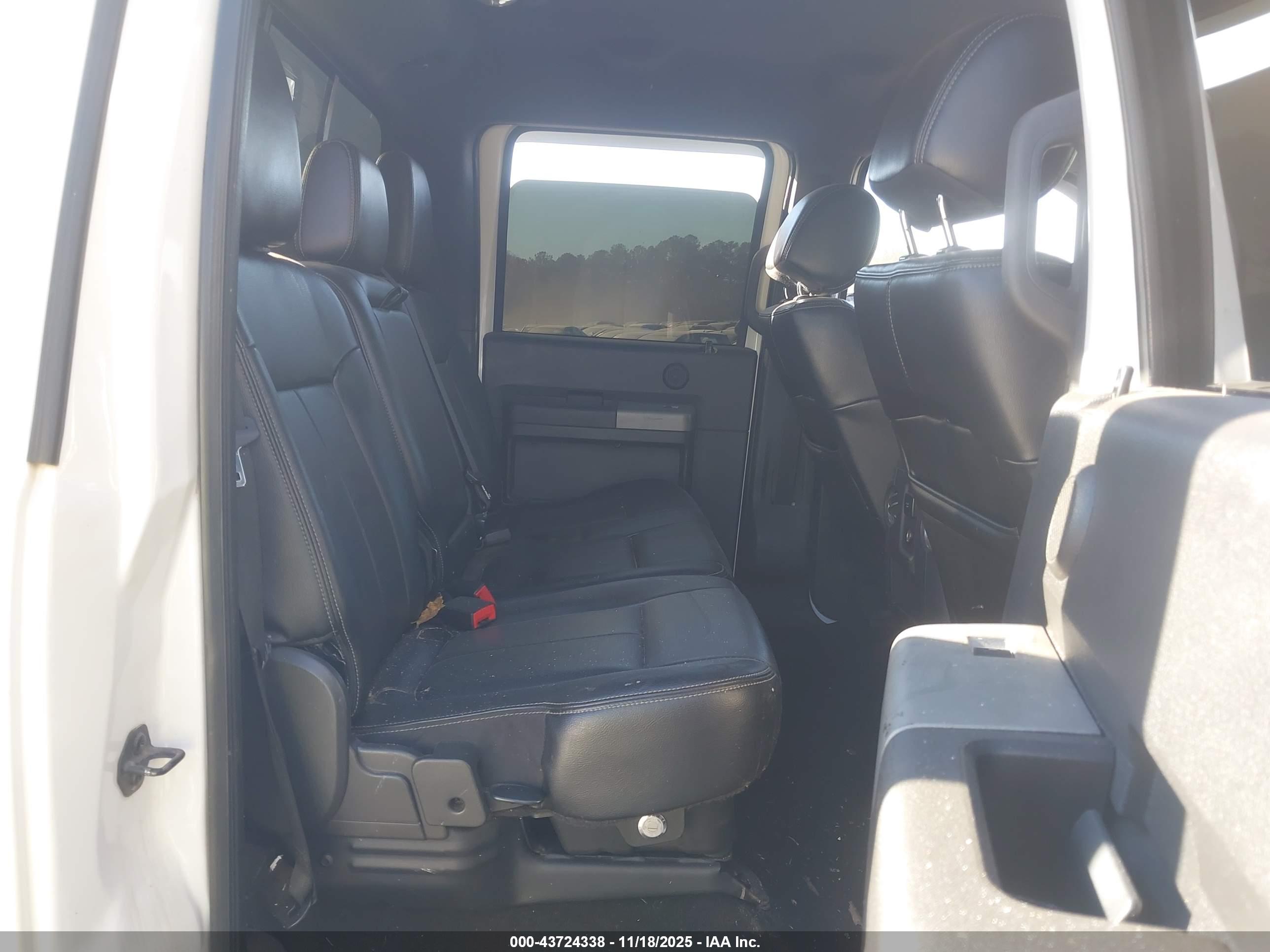 FORD F-250 image 8