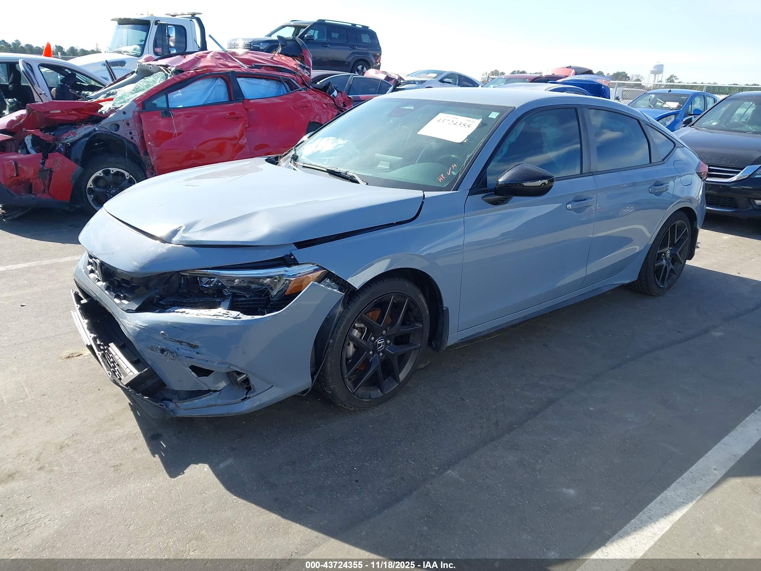 HONDA CIVIC image 2