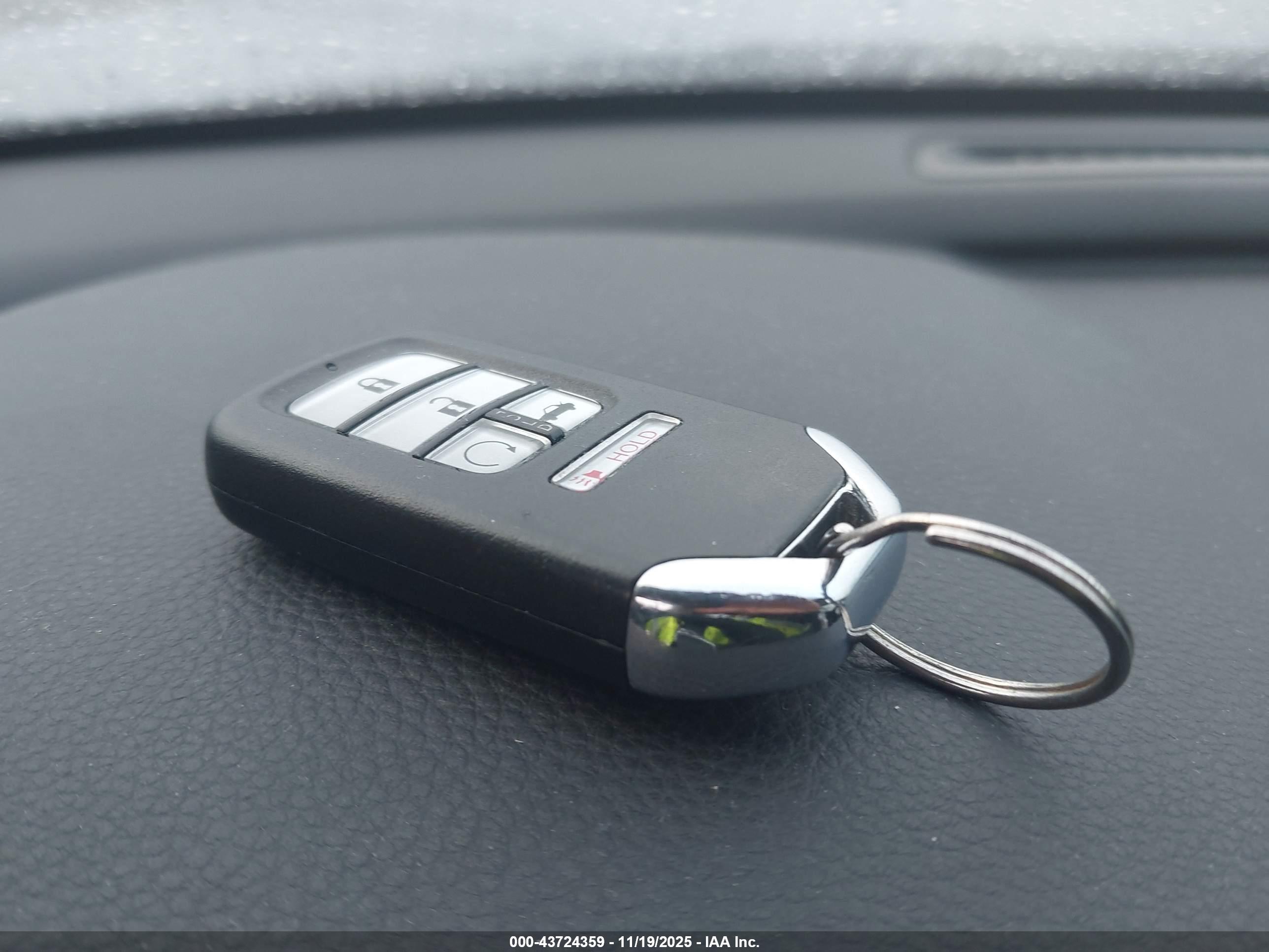 HONDA ACCORD image 11