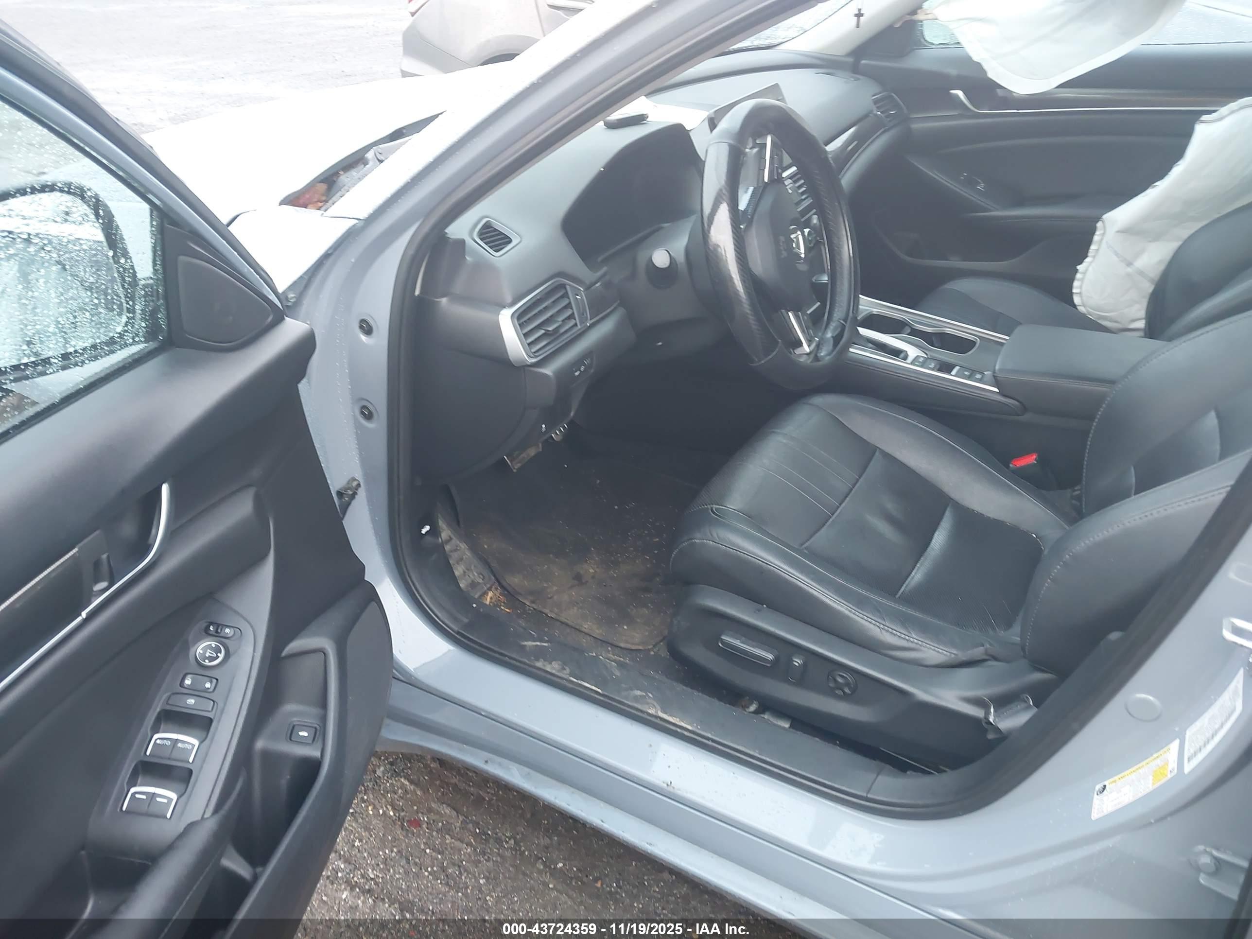 HONDA ACCORD image 5