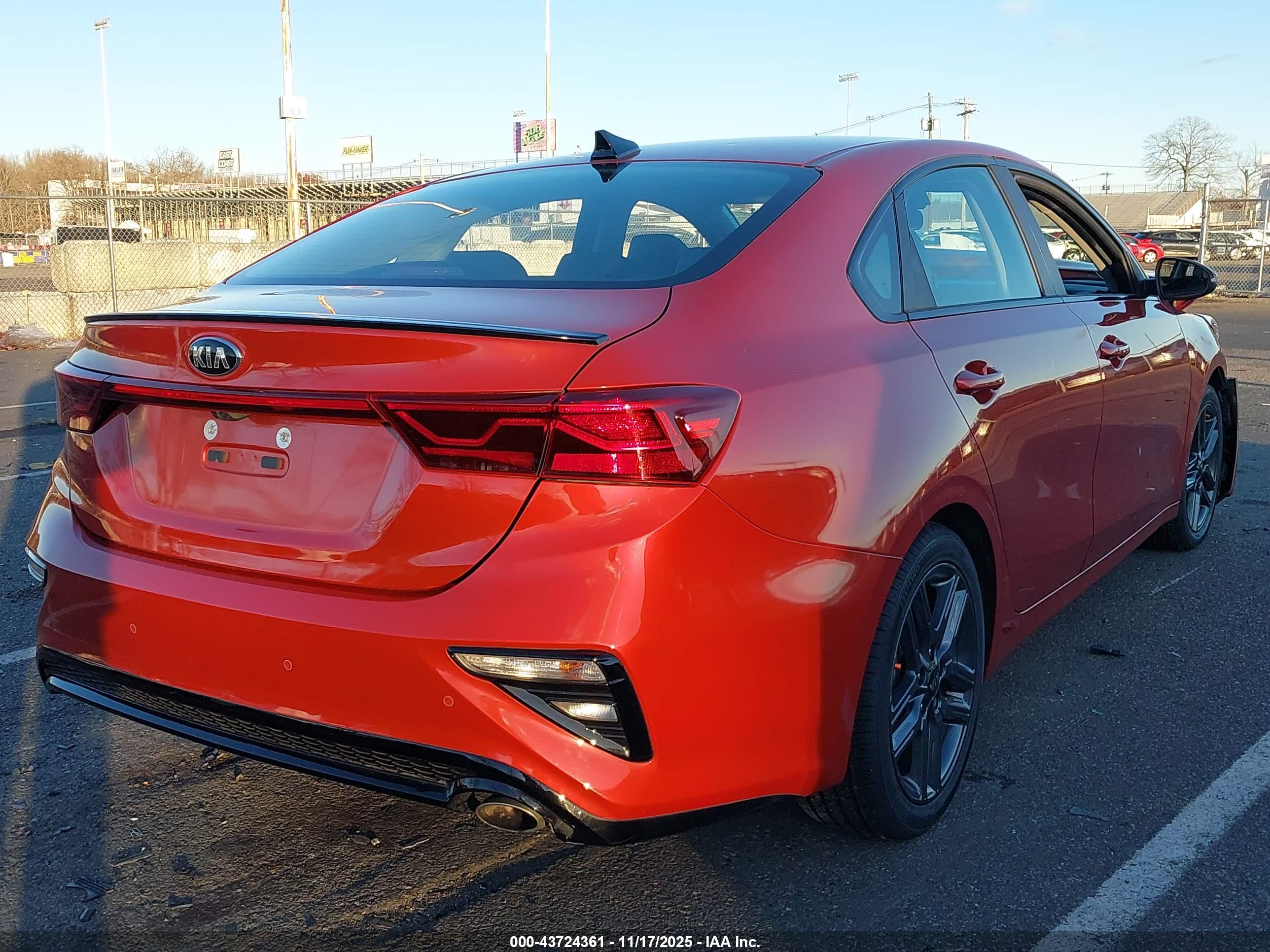 KIA FORTE image 4