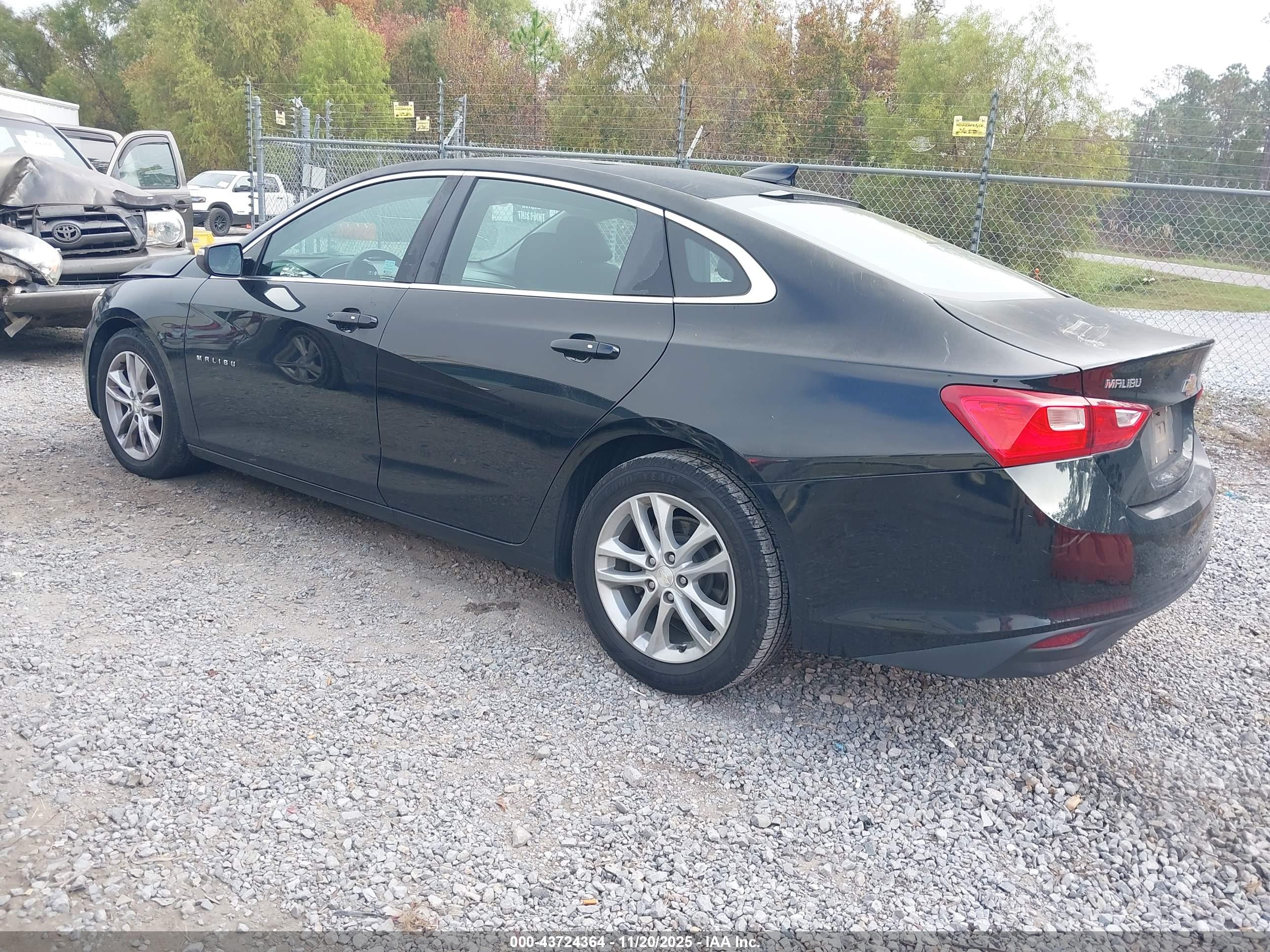 CHEVROLET MALIBU image 3