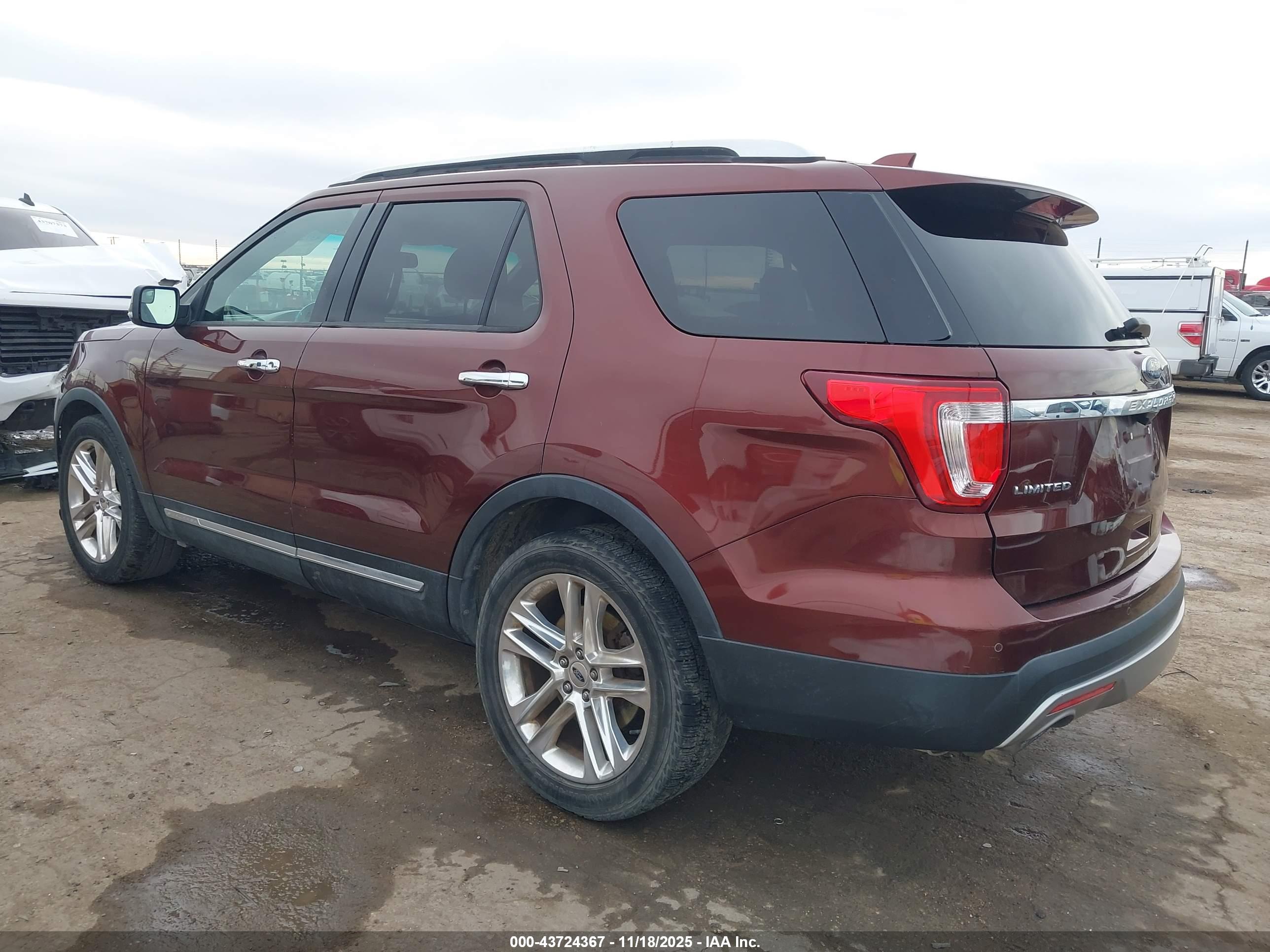 FORD EXPLORER image 3