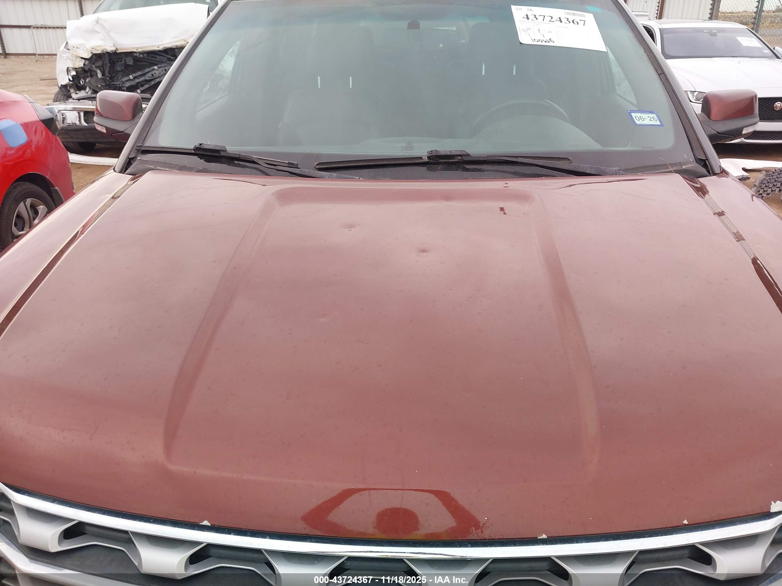 FORD EXPLORER image 6