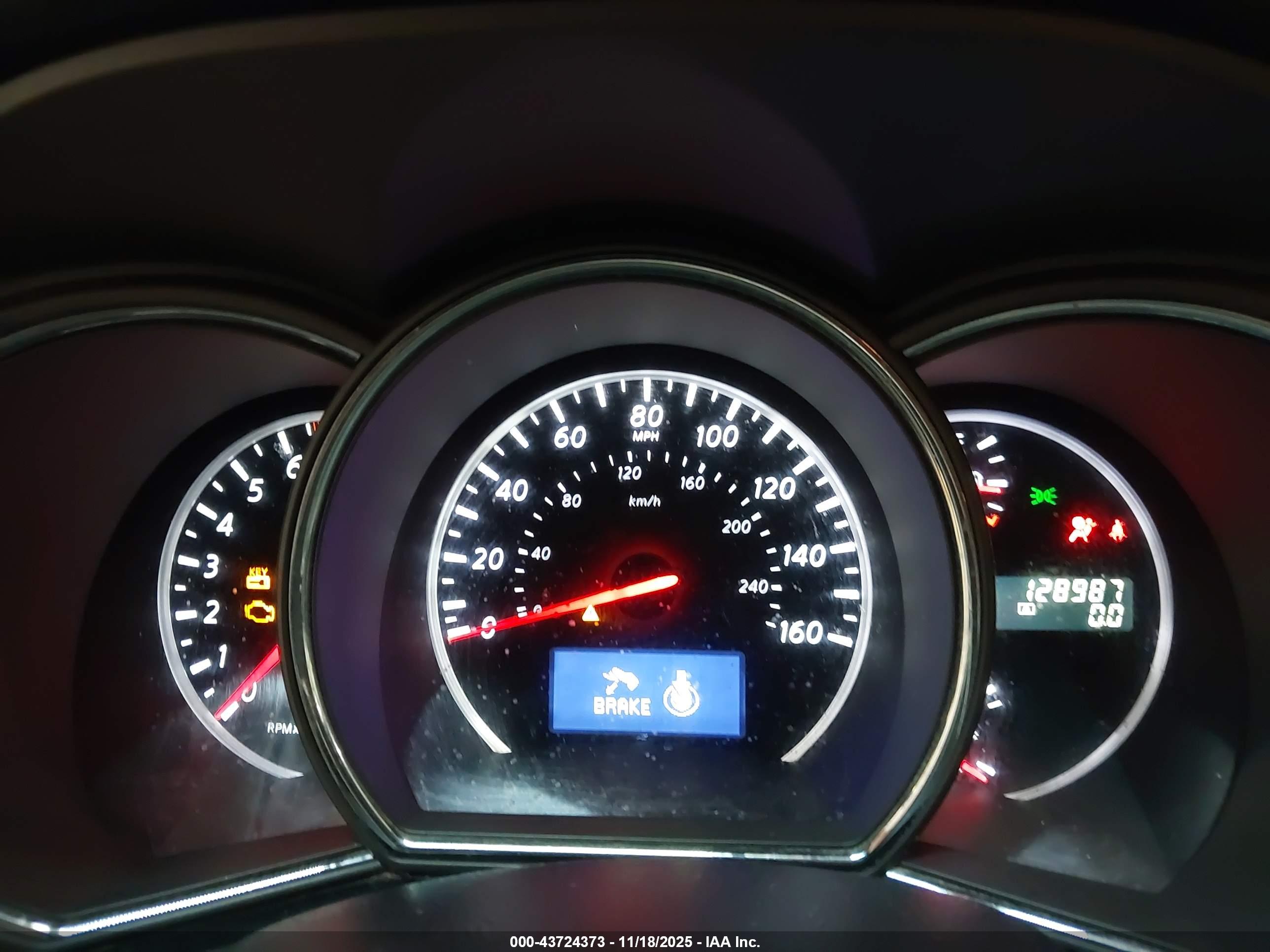 NISSAN MURANO image 7