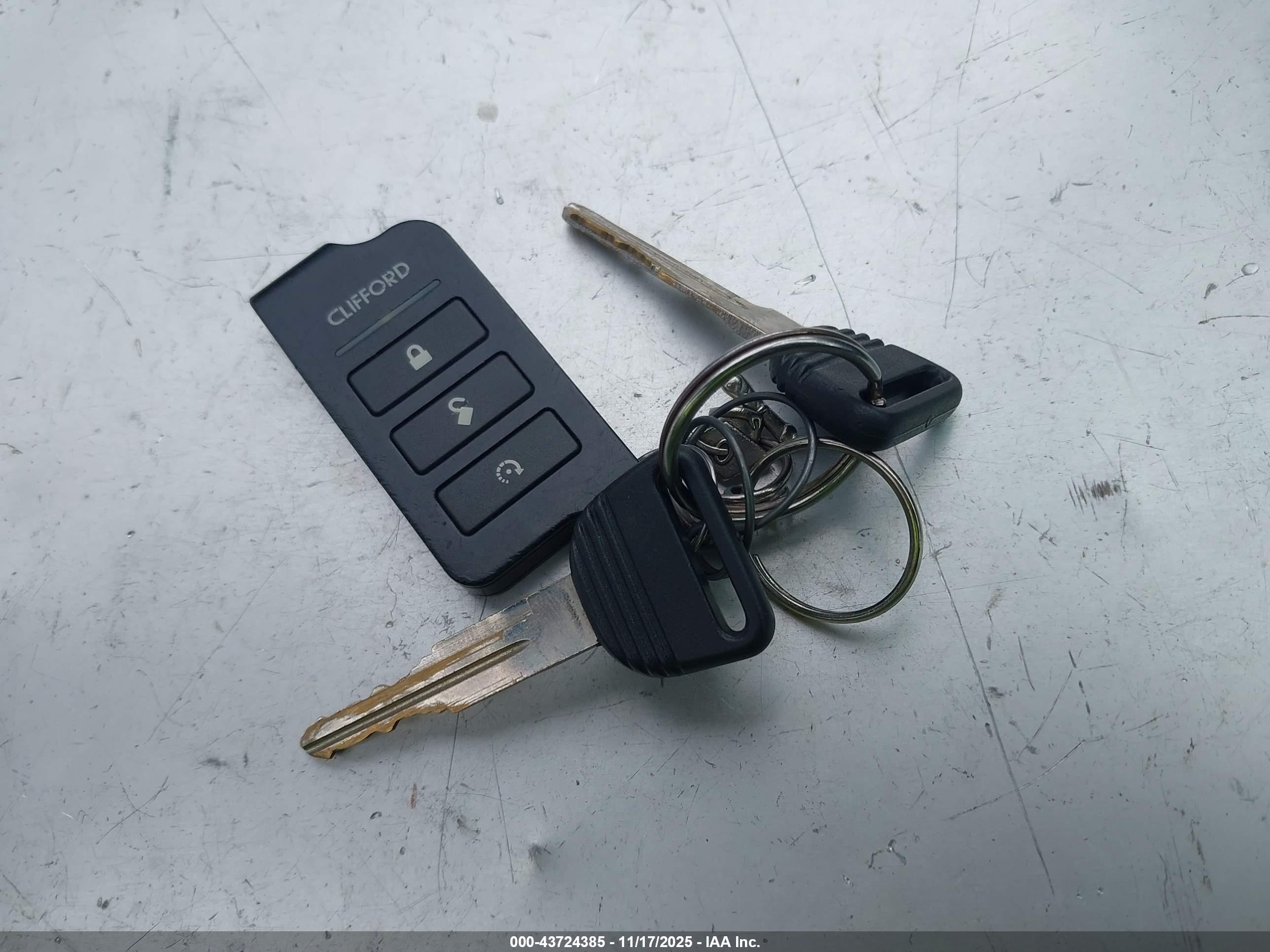HONDA CIVIC image 11