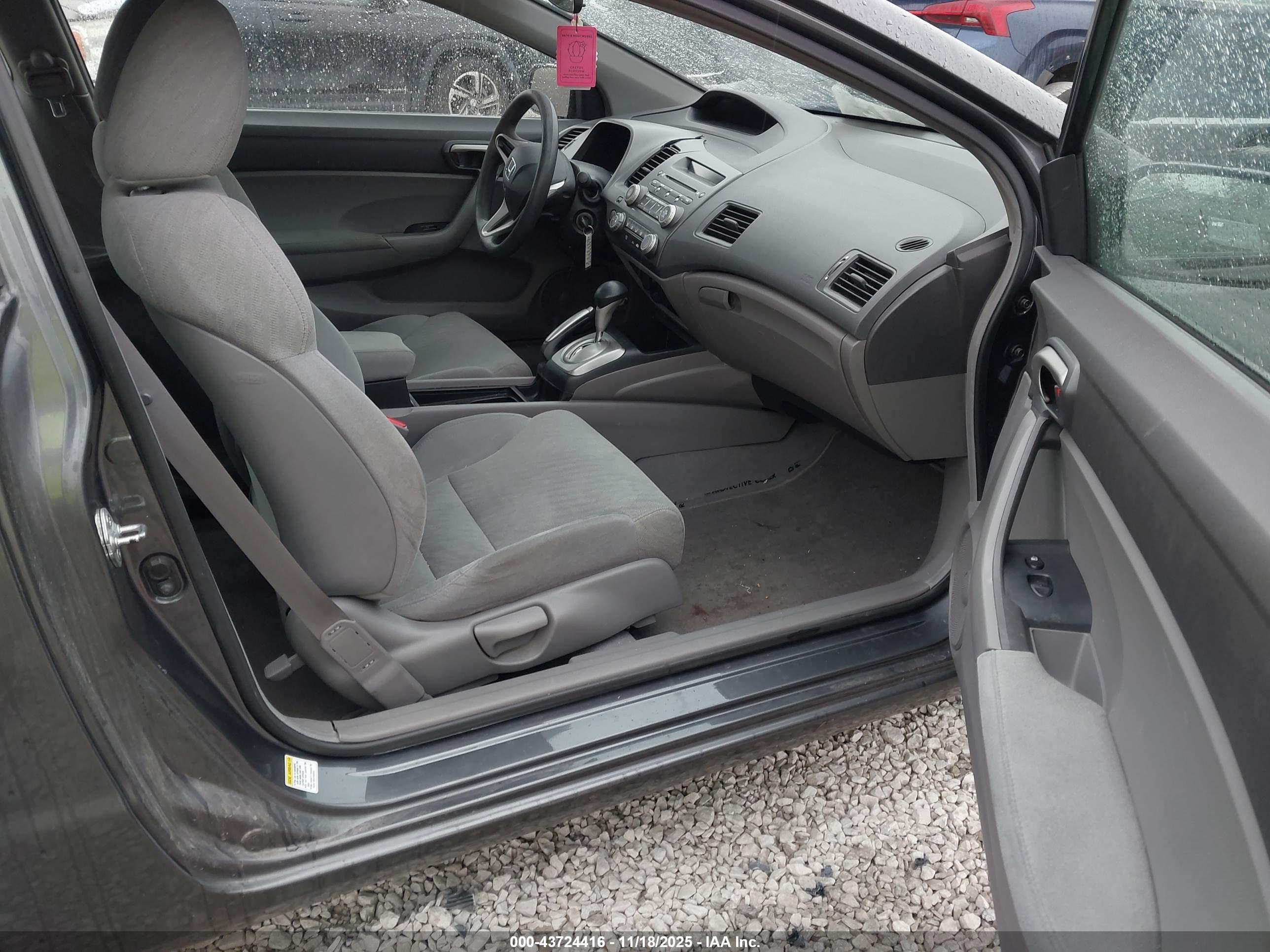 HONDA CIVIC image 5
