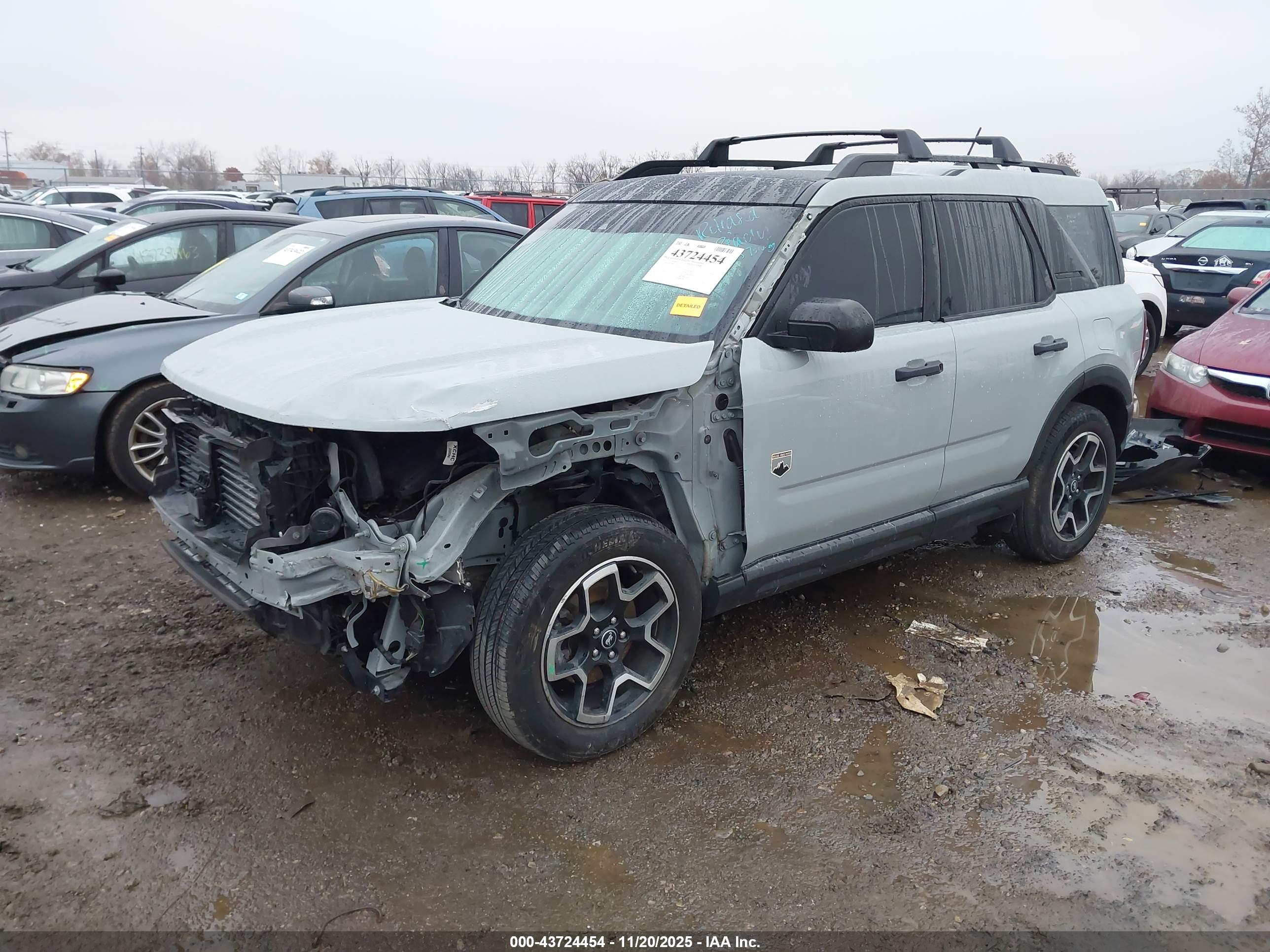 FORD BRONCO image 2