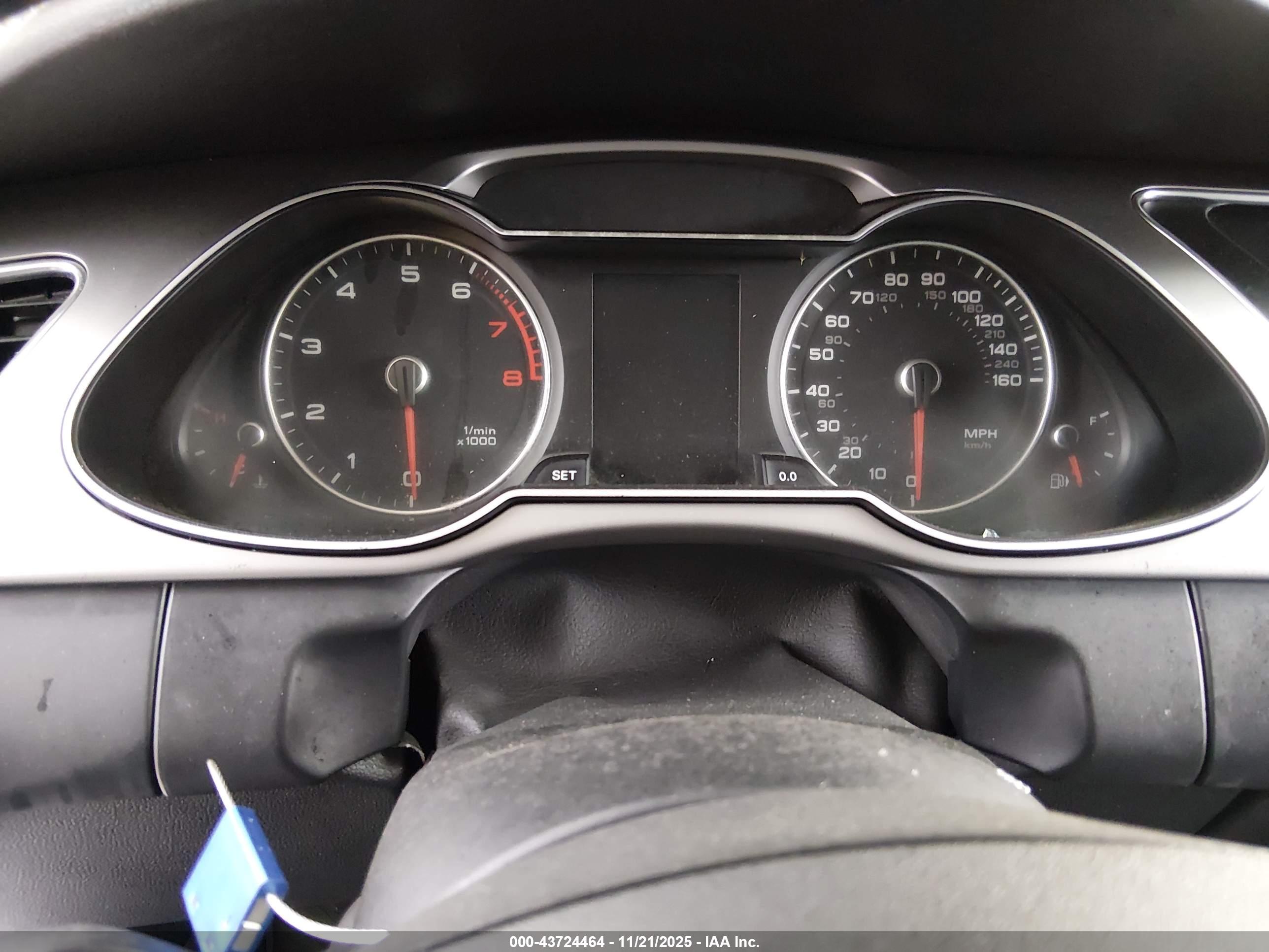 AUDI A4 image 7