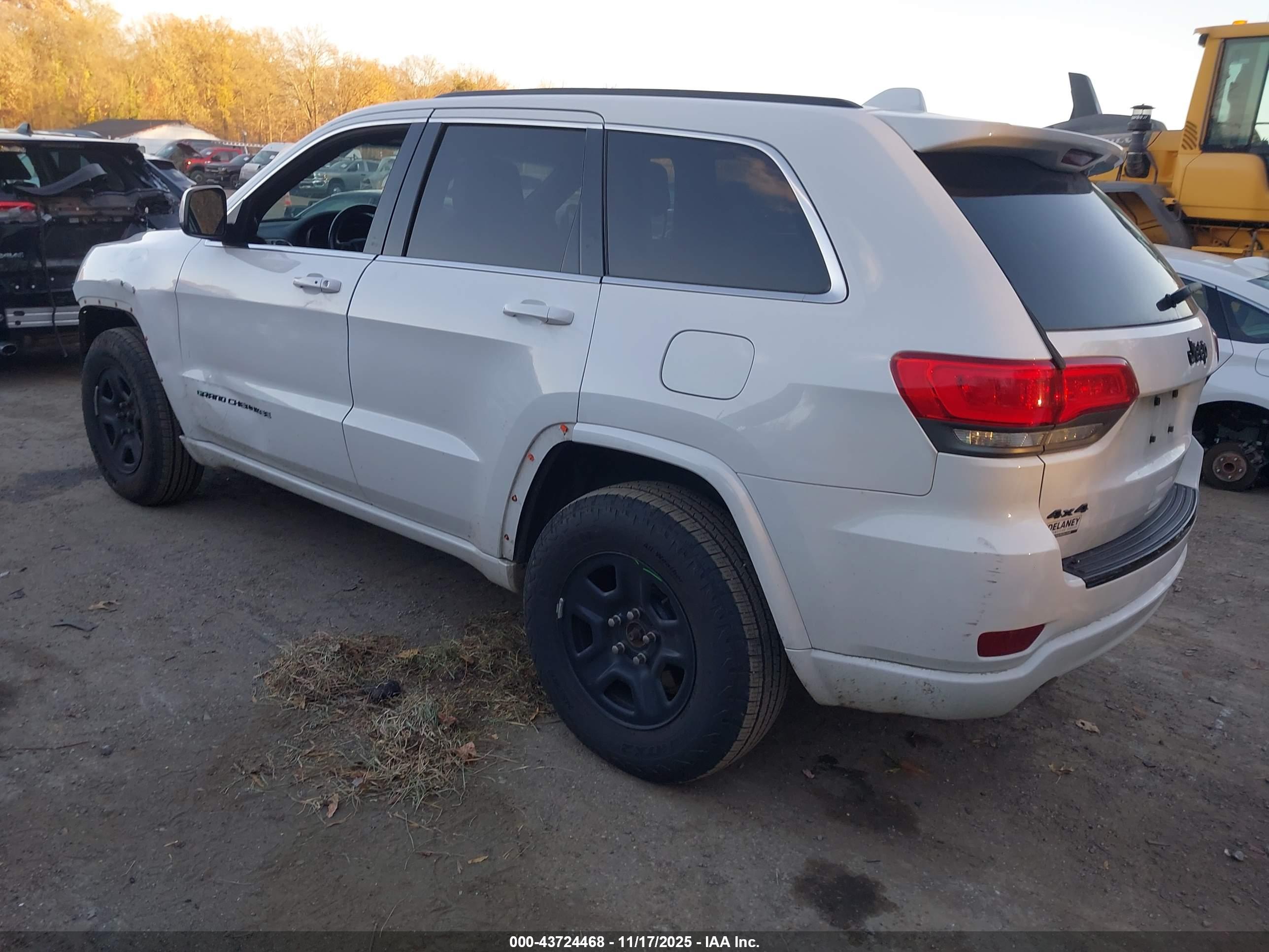JEEP GRAND image 3
