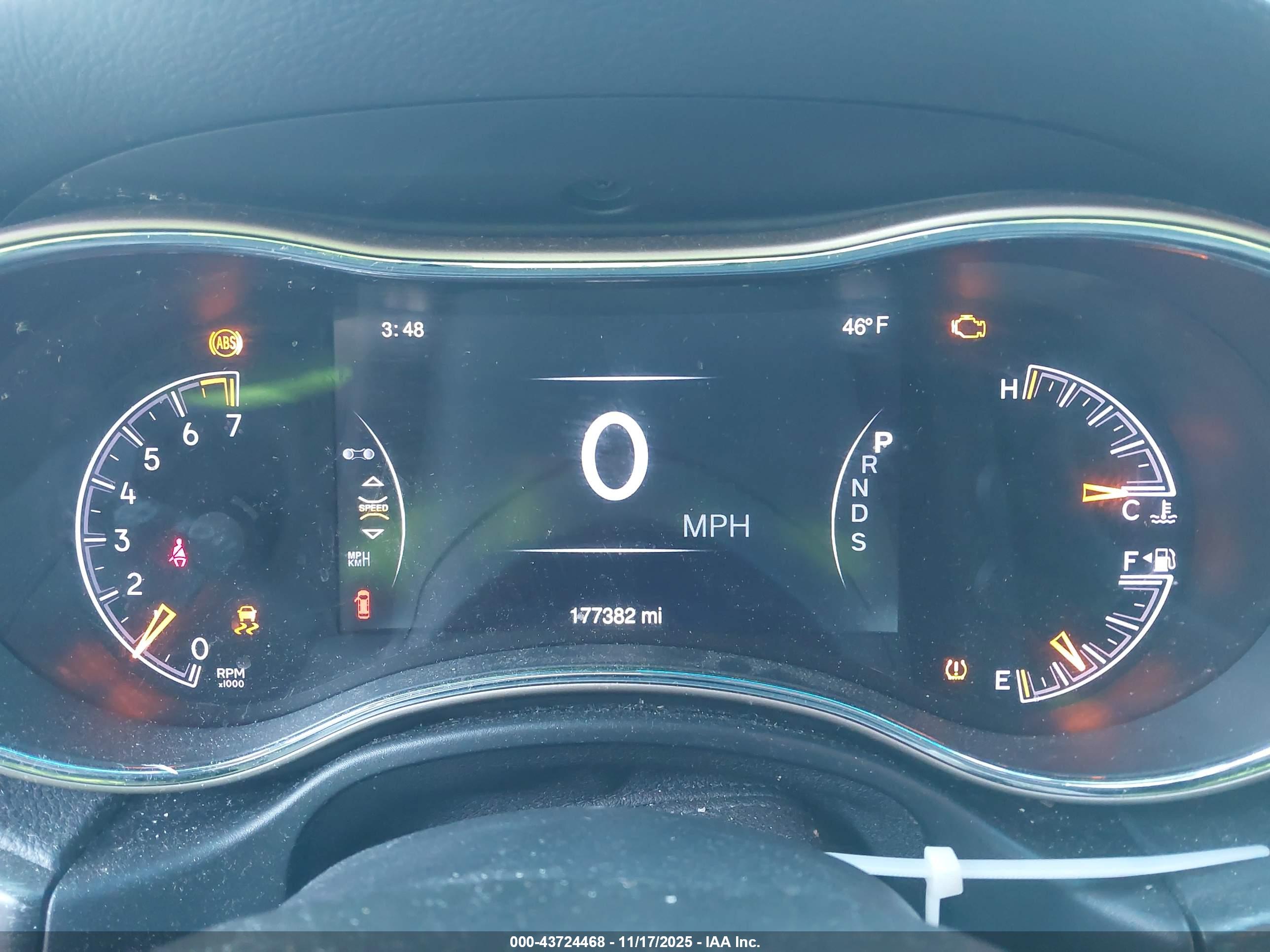 JEEP GRAND image 7