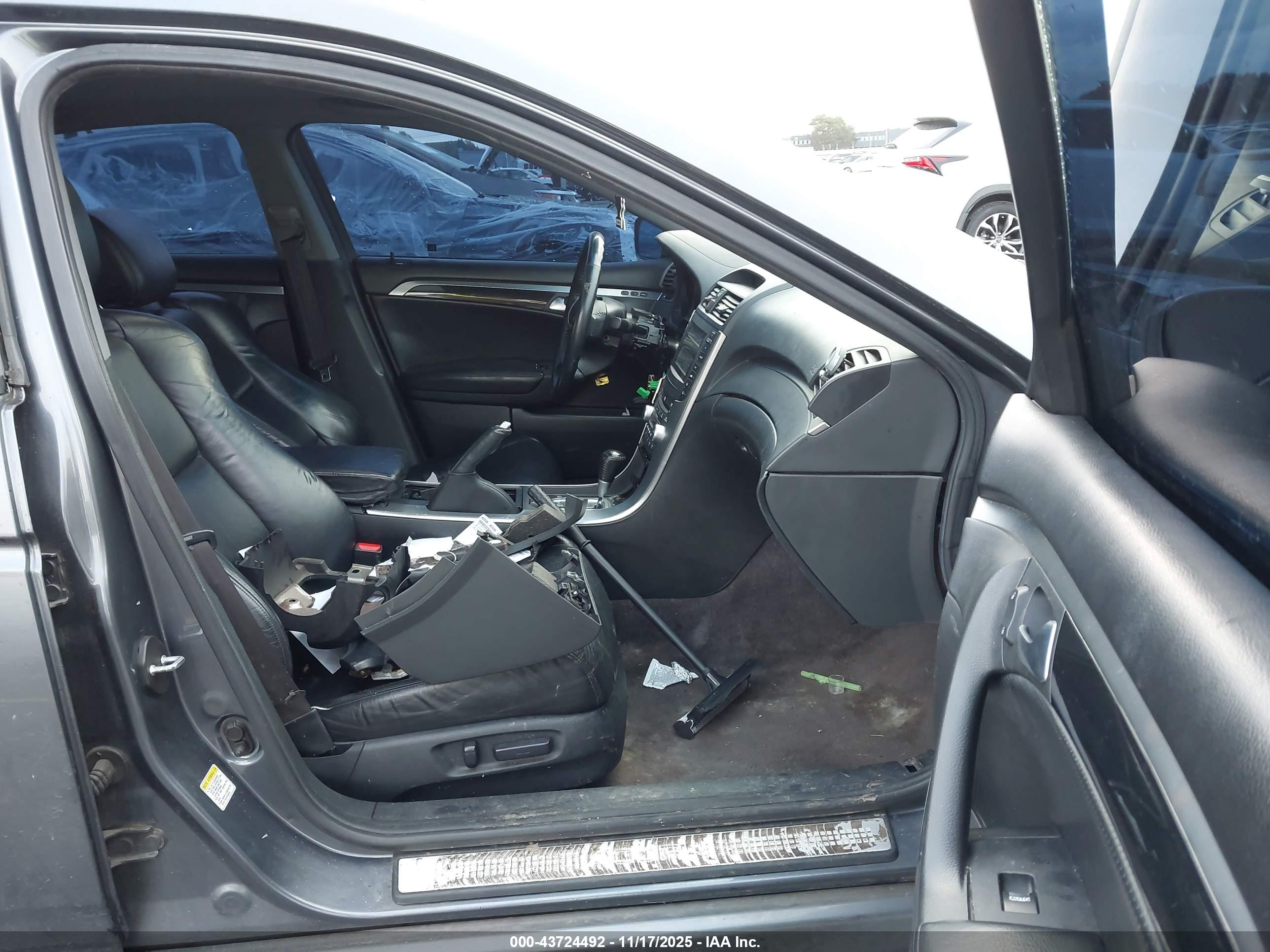 ACURA TL image 5