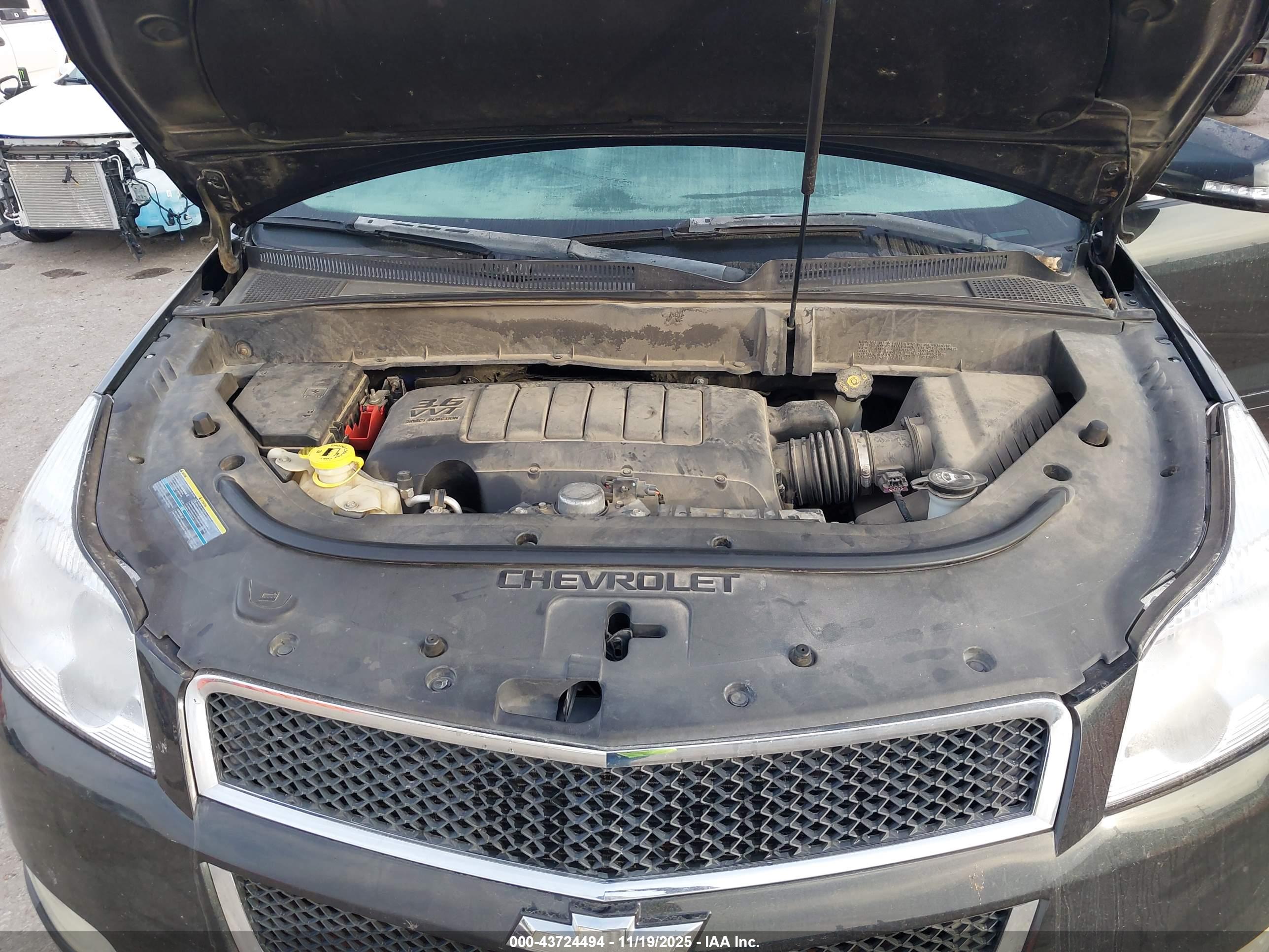 CHEVROLET TRAVERSE image 10