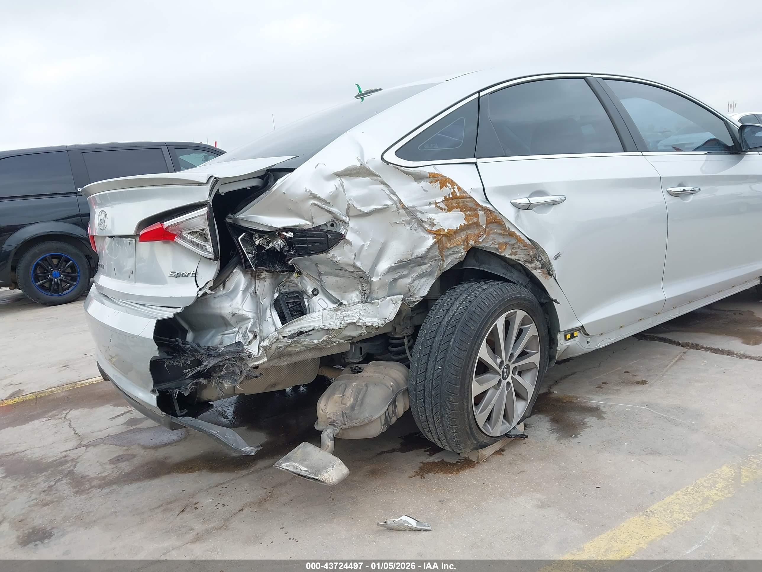 HYUNDAI SONATA image 6