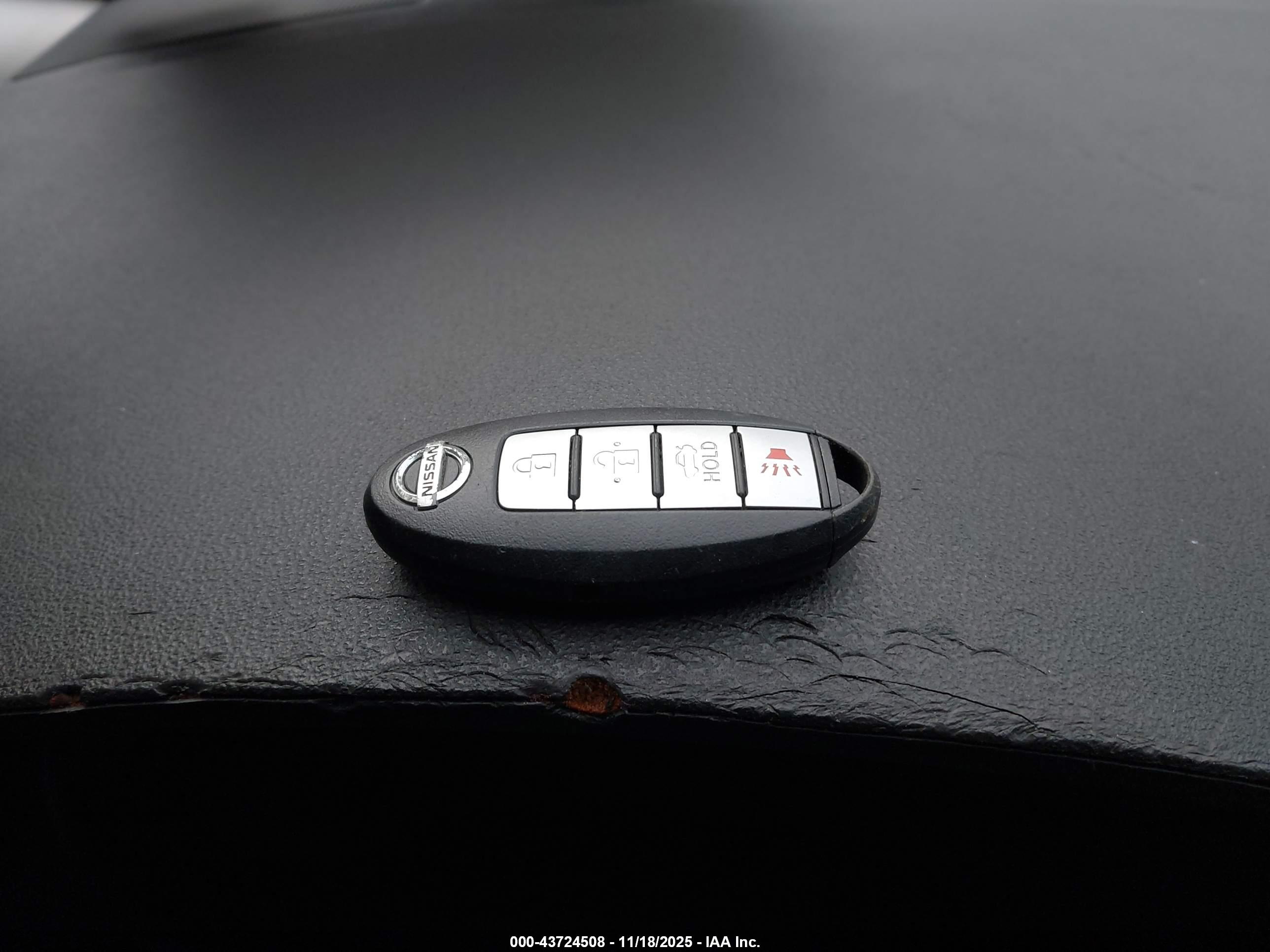 NISSAN ALTIMA image 11
