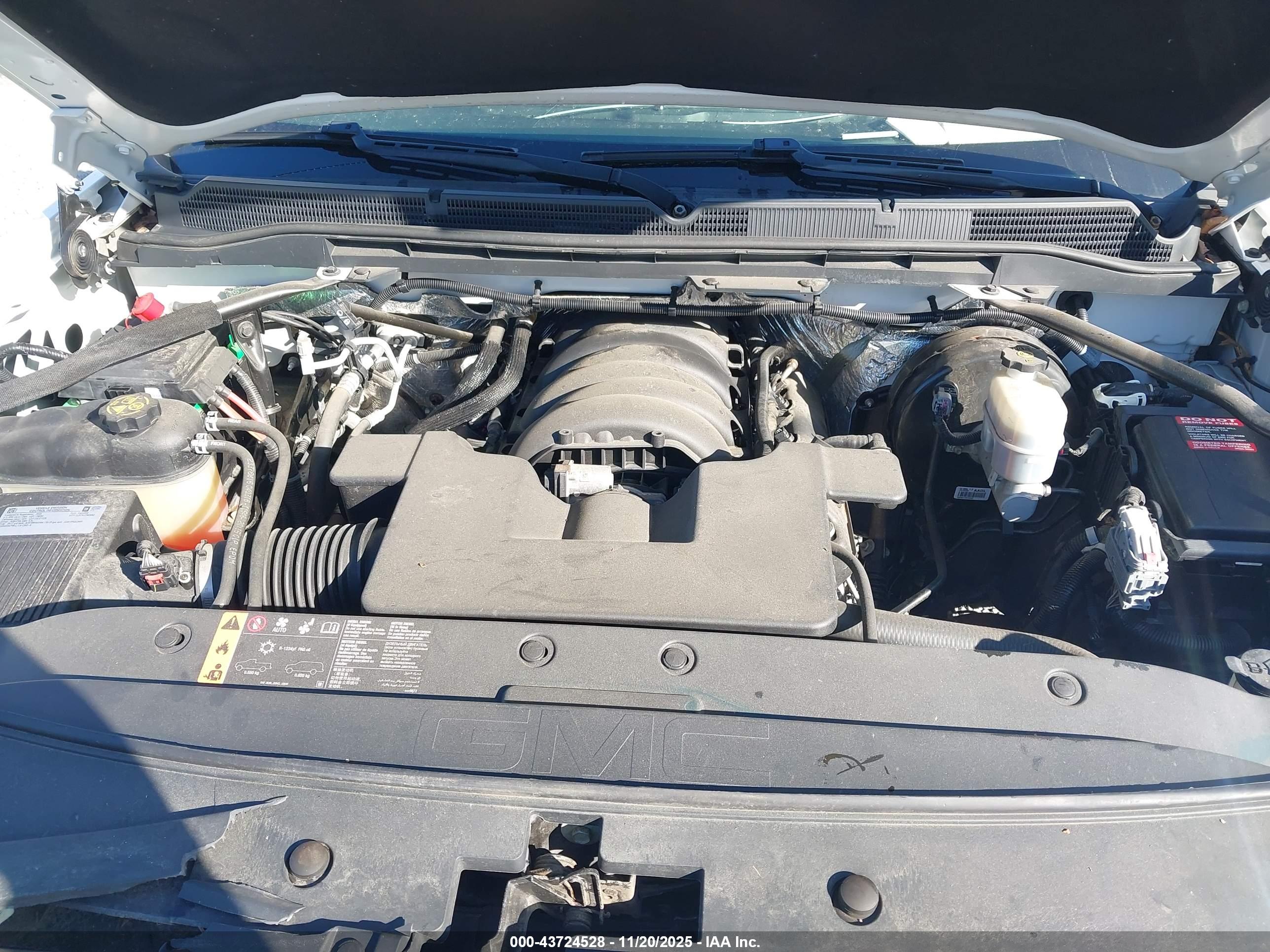 GMC SIERRA image 10