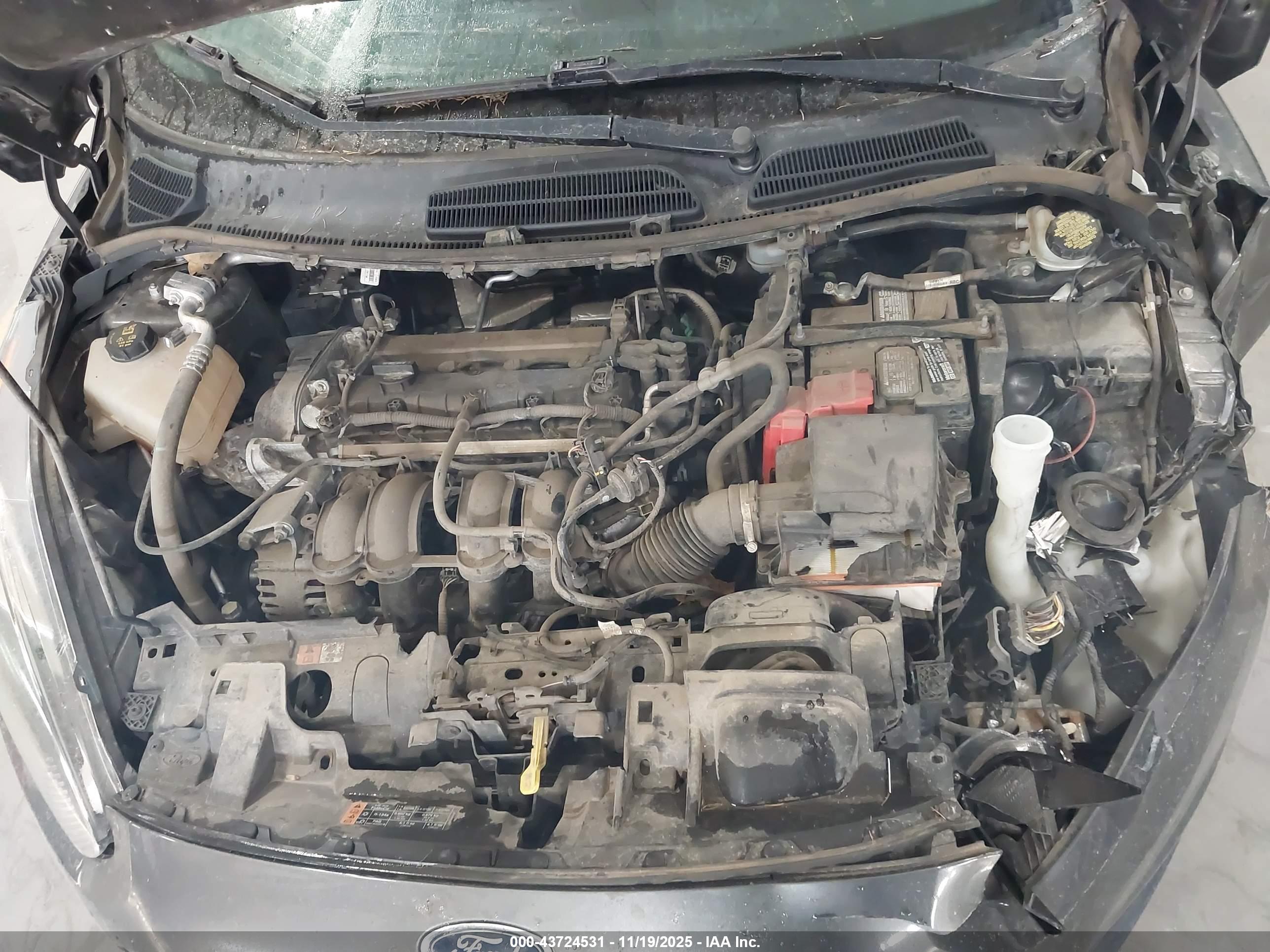 FORD FIESTA image 10