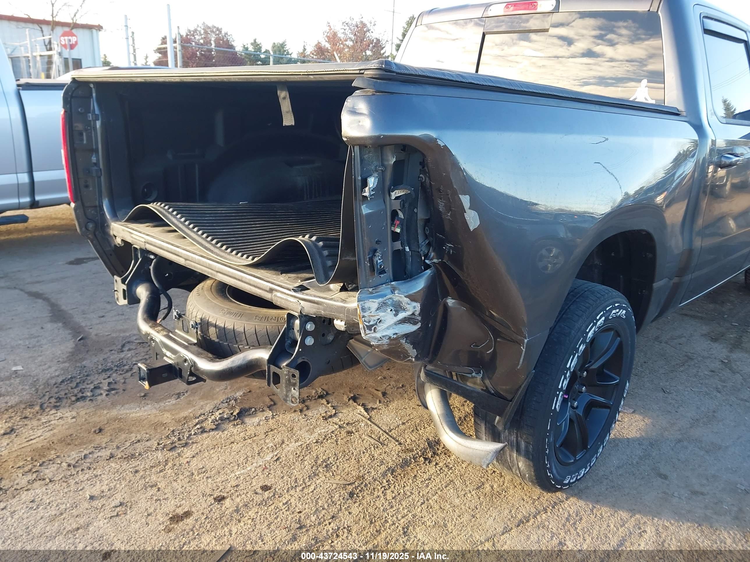 RAM 1500 image 6