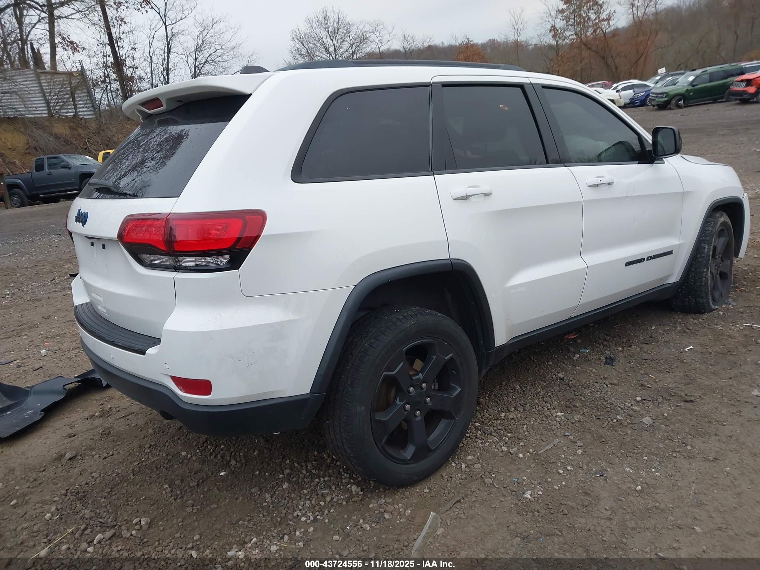 JEEP GRAND image 4