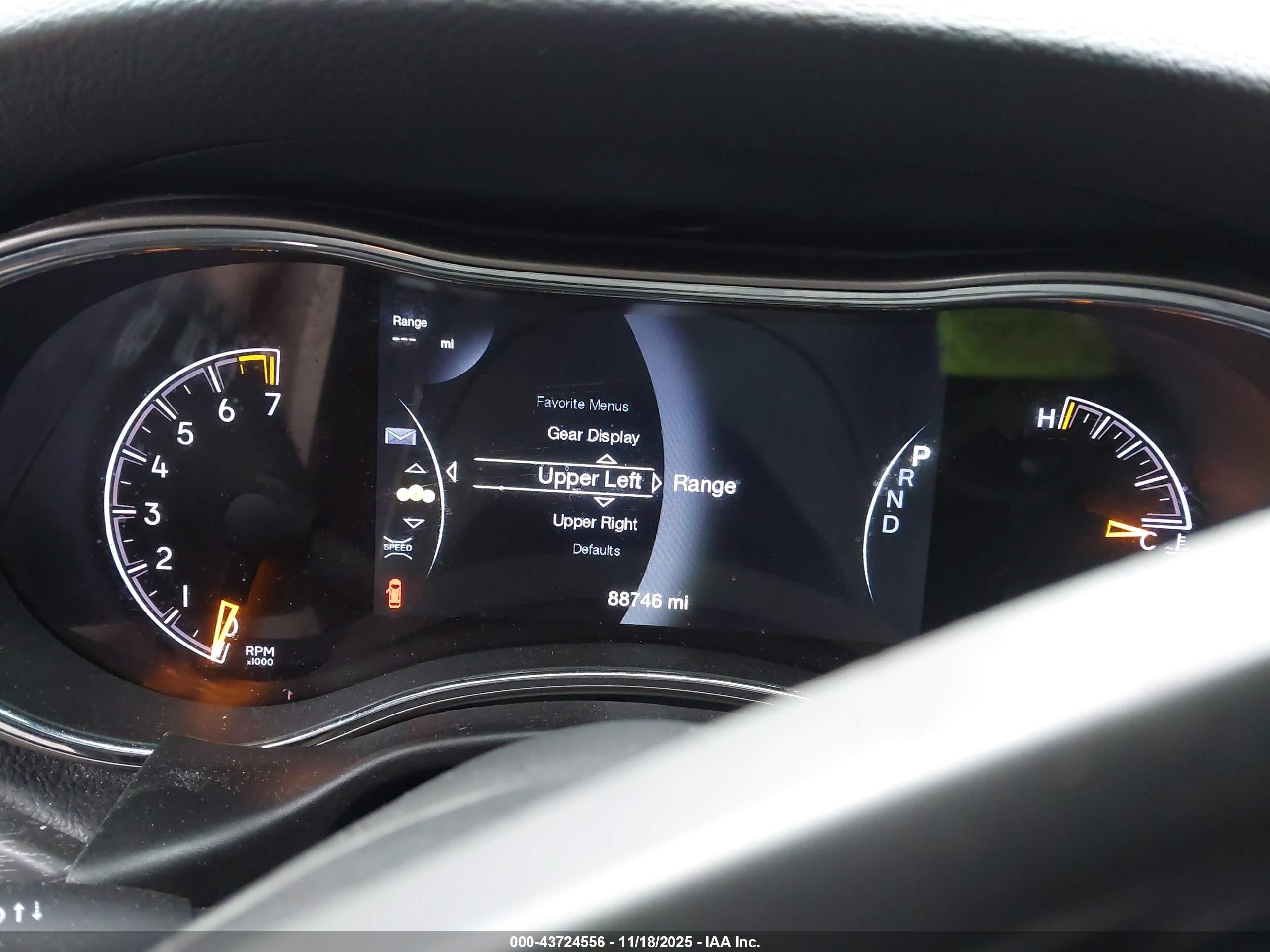 JEEP GRAND image 7