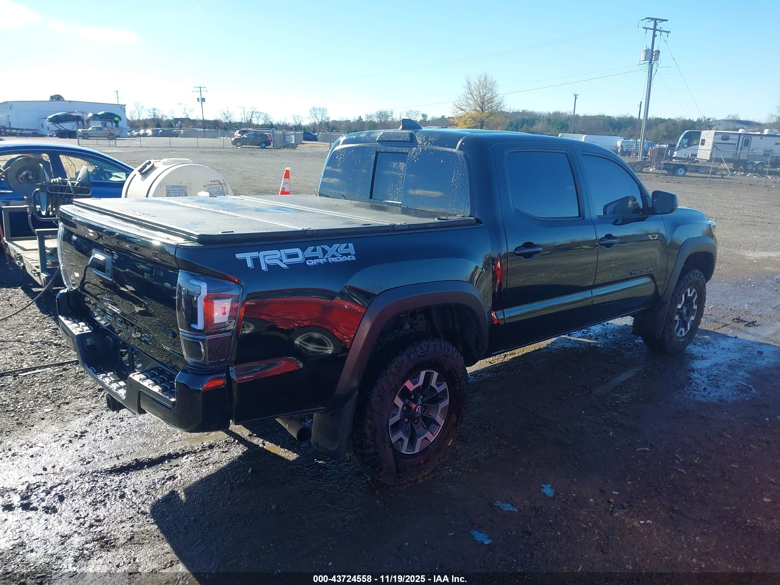 TOYOTA TACOMA image 4