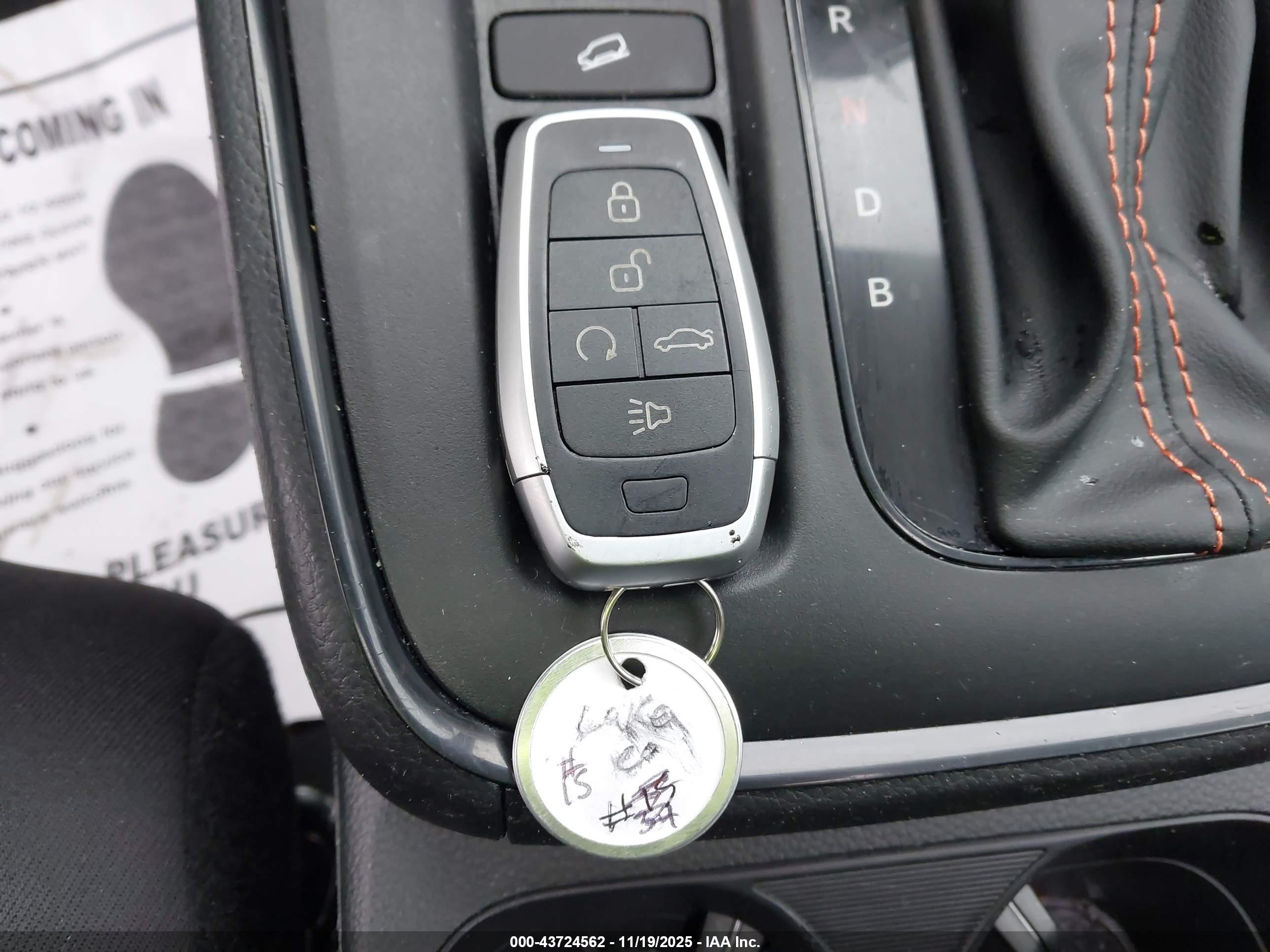 HONDA CR-V image 11