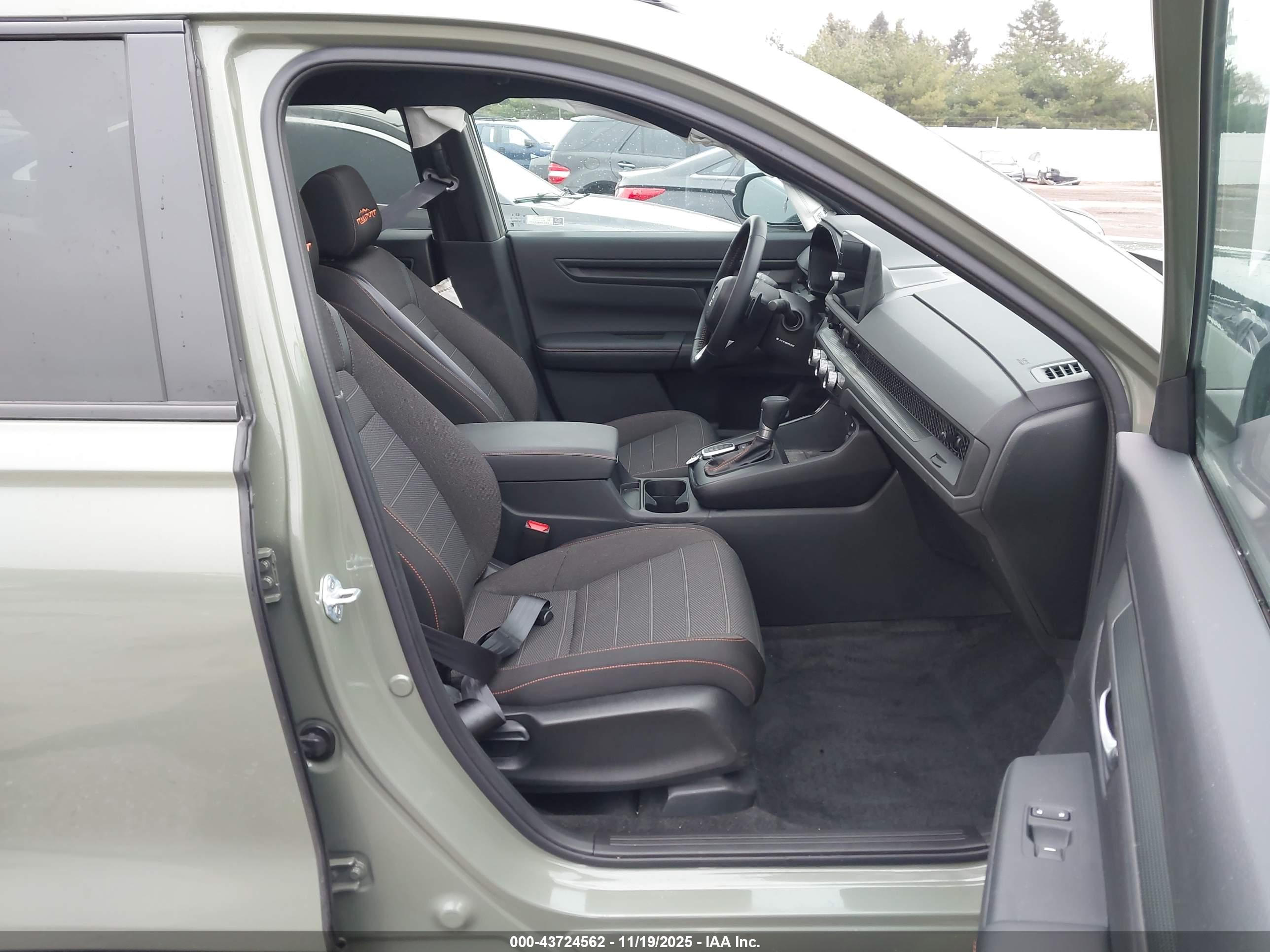 HONDA CR-V image 5