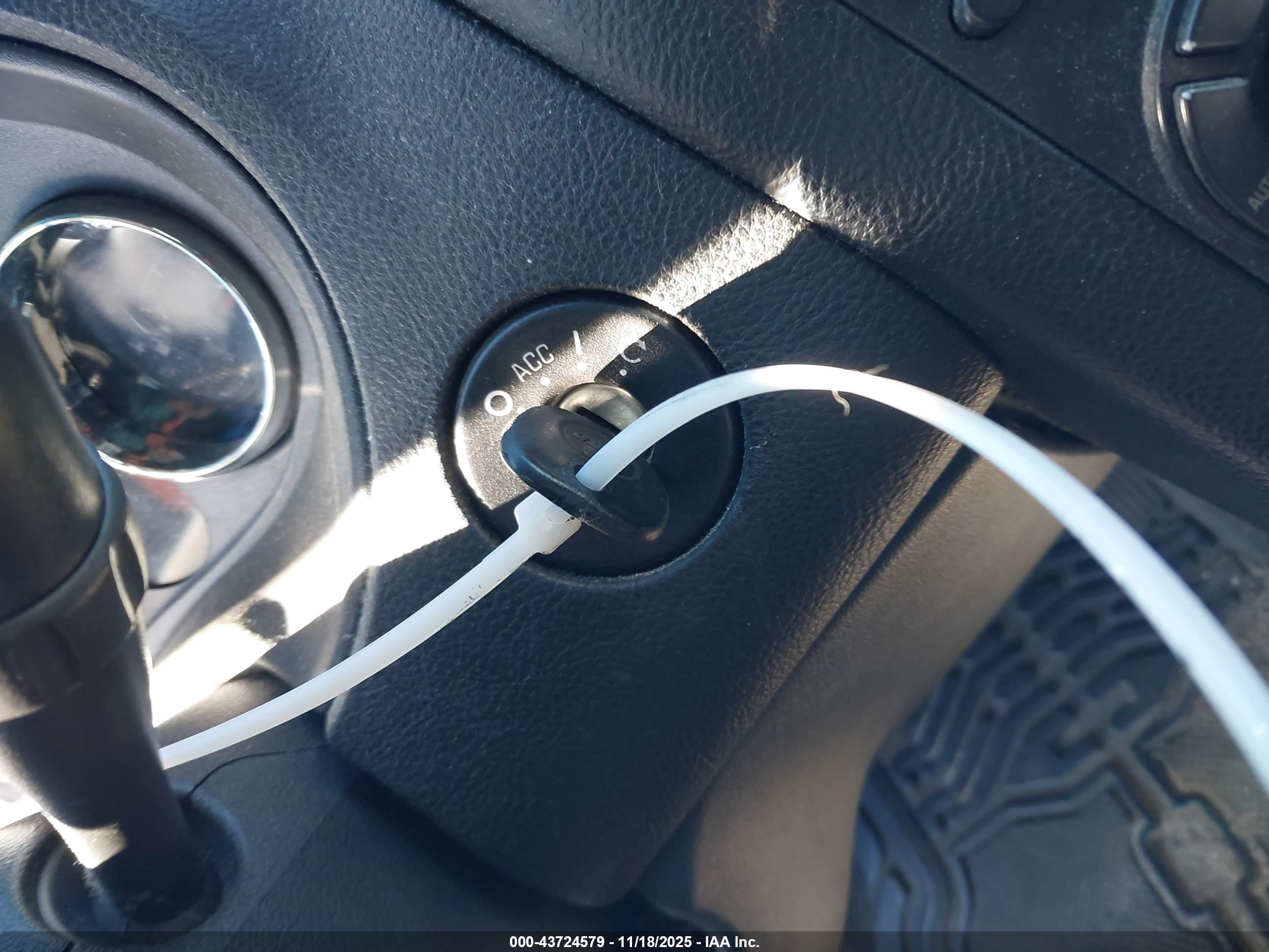 PONTIAC G6 image 11