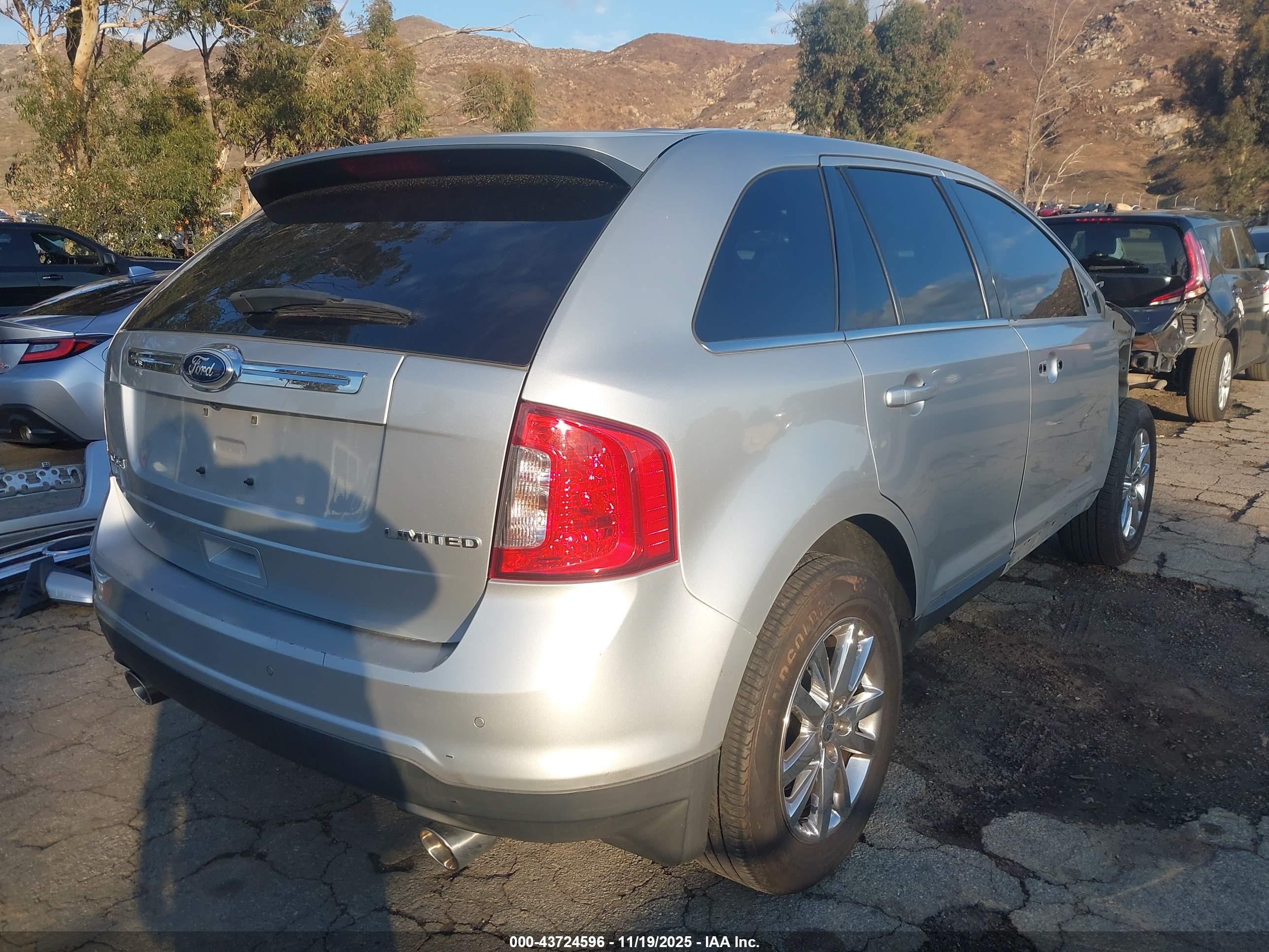 FORD EDGE image 4